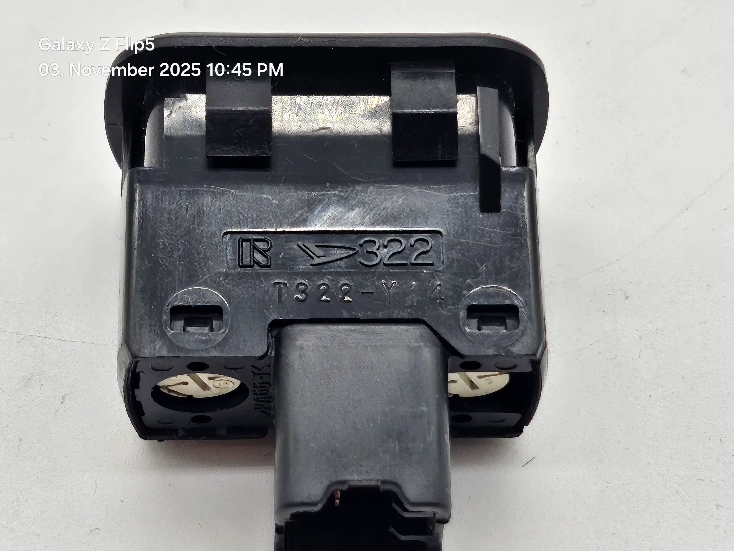 อะไหล่แท้ Daihatsu Terios I 1.3 J1 สวิตช์ฮีตเตอร์ กระจกหลัง 322 T322-Y14