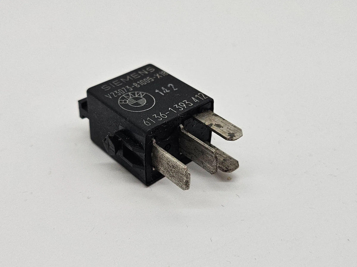 Original BMW 5 (E34) 520I 24V Relais Schließer 1393412