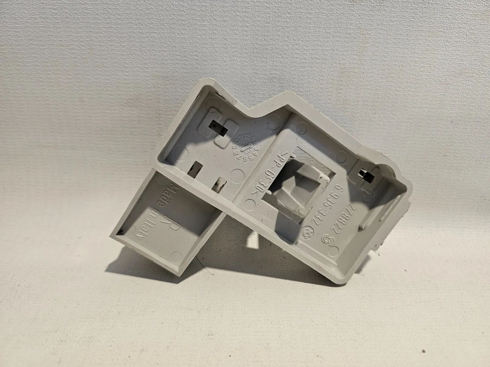 orijinal BMW E61 Sağ Ampul Tutucu Soket 6935332