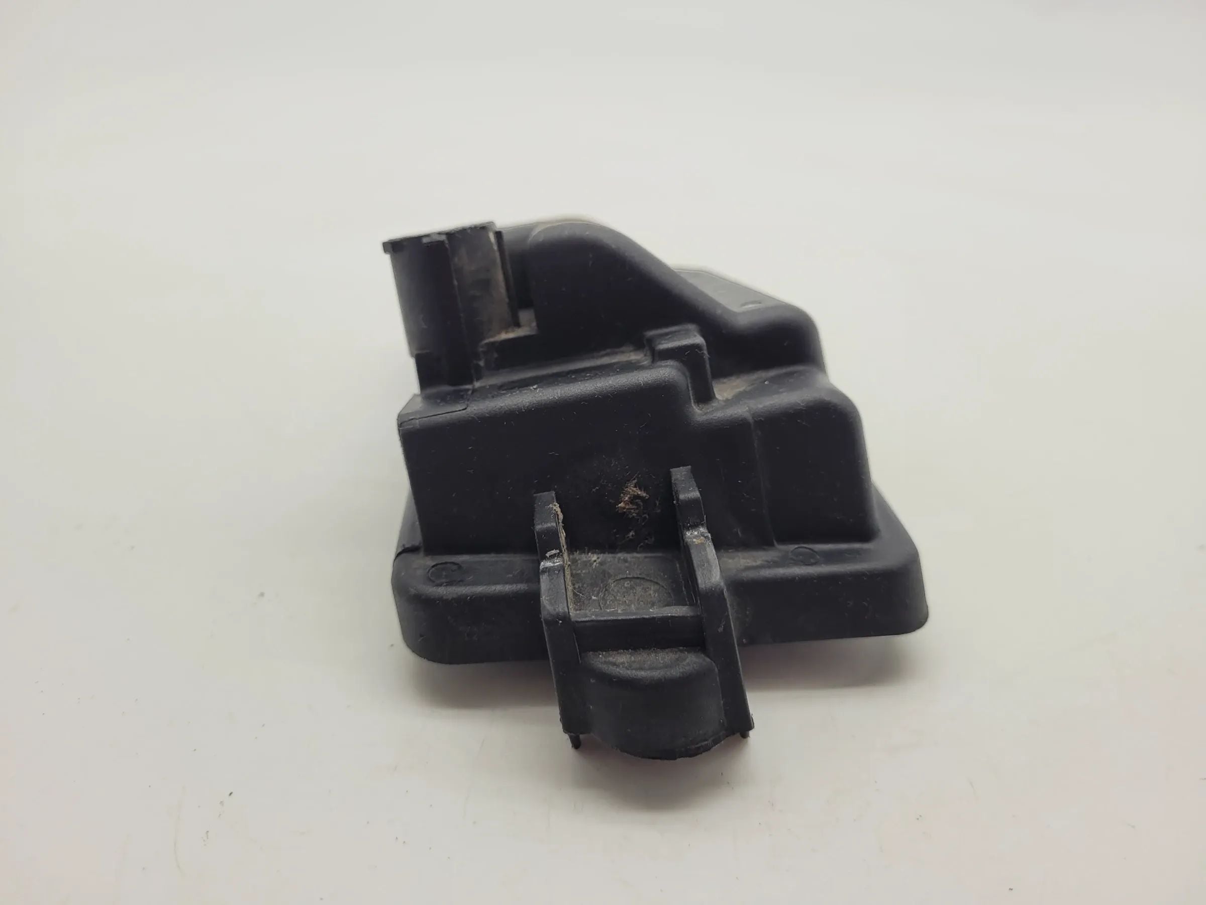 Original BMW 5er (E39) Nebelscheinwerfer Kappe Deckel Links 63.17-8377941