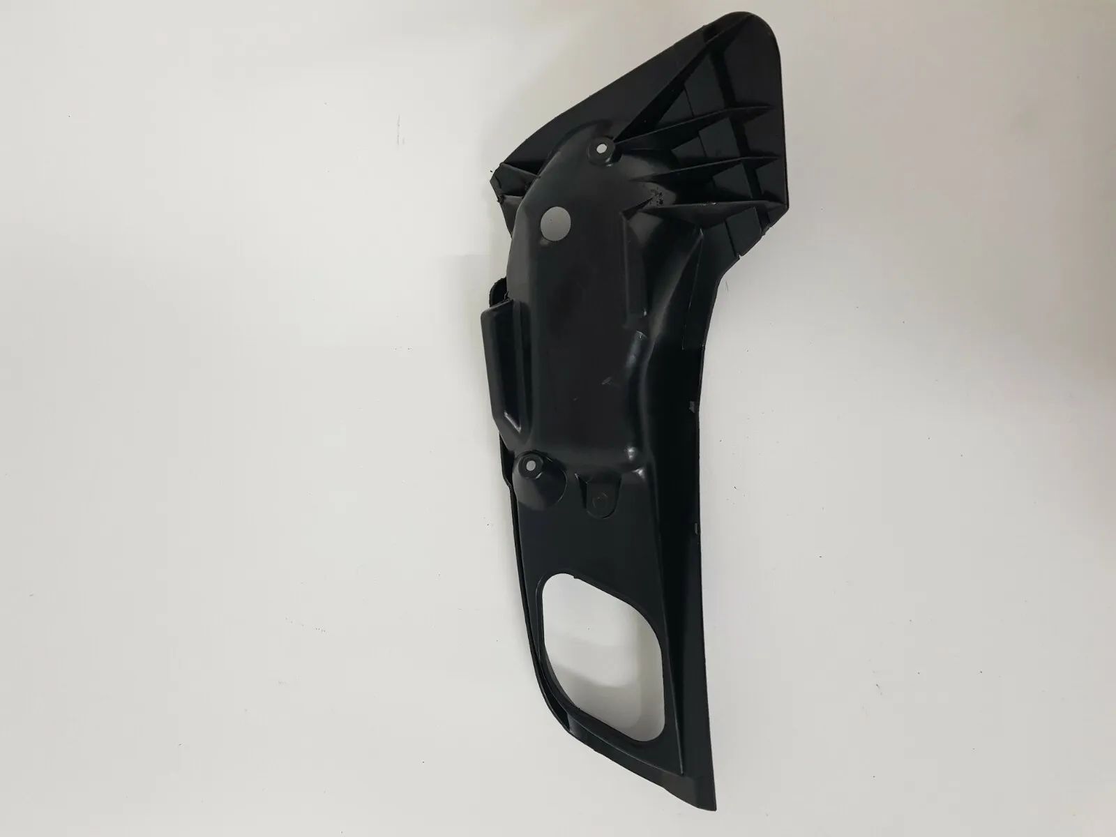 oryginalna osłona BMW E39 prawa 8391174