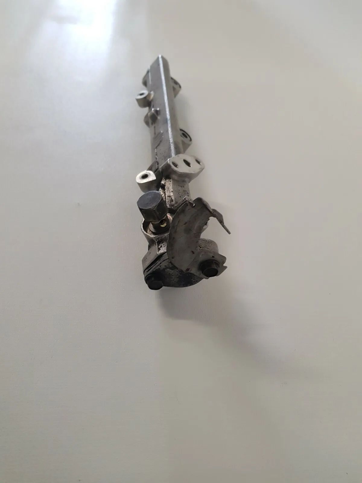 original Honda Prelude 2.0 16V 98KW nozzle block injection rail 