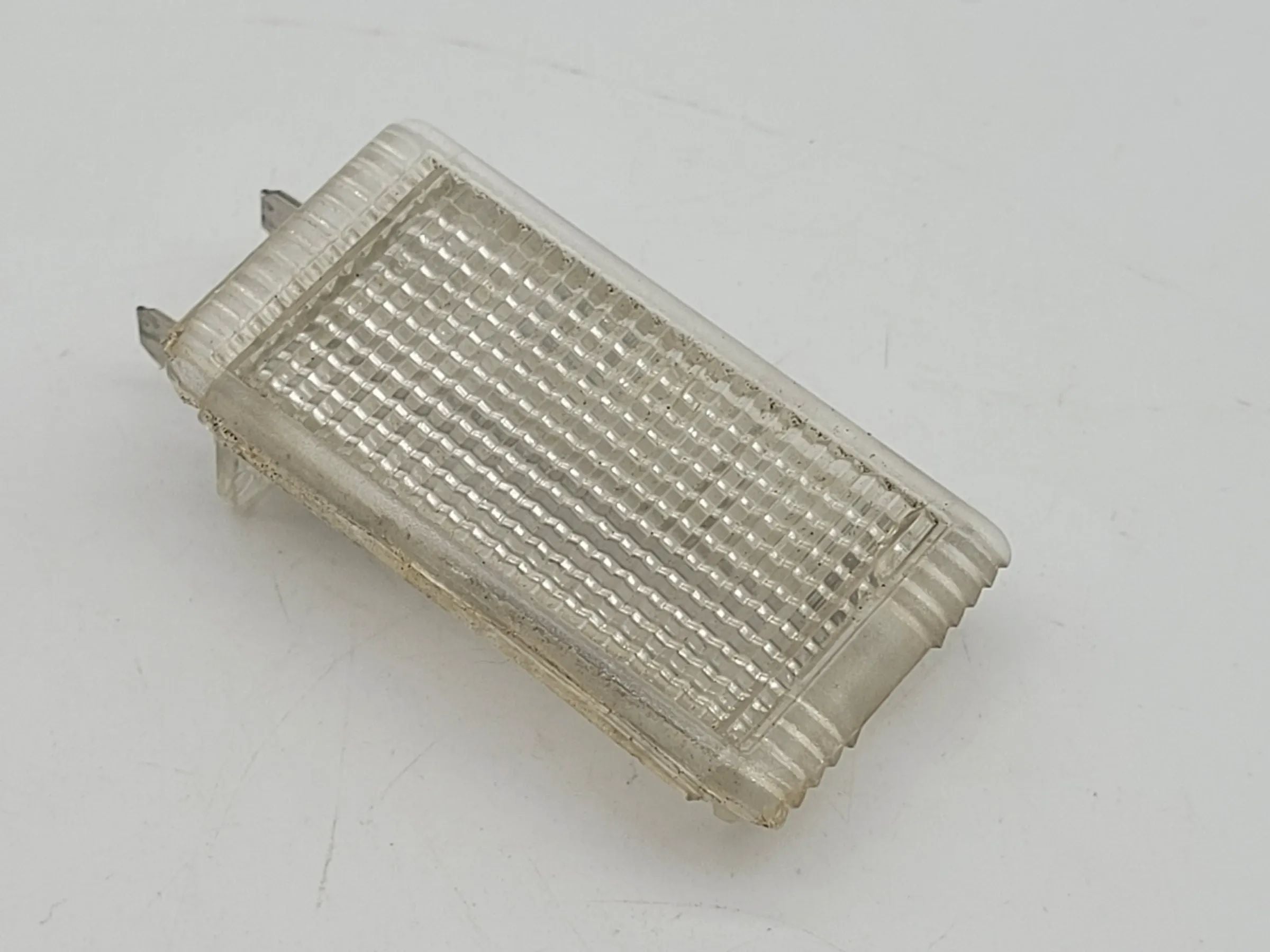 Original Audi A6 (4B2/4B4) Kofferraum Leuchte Blende