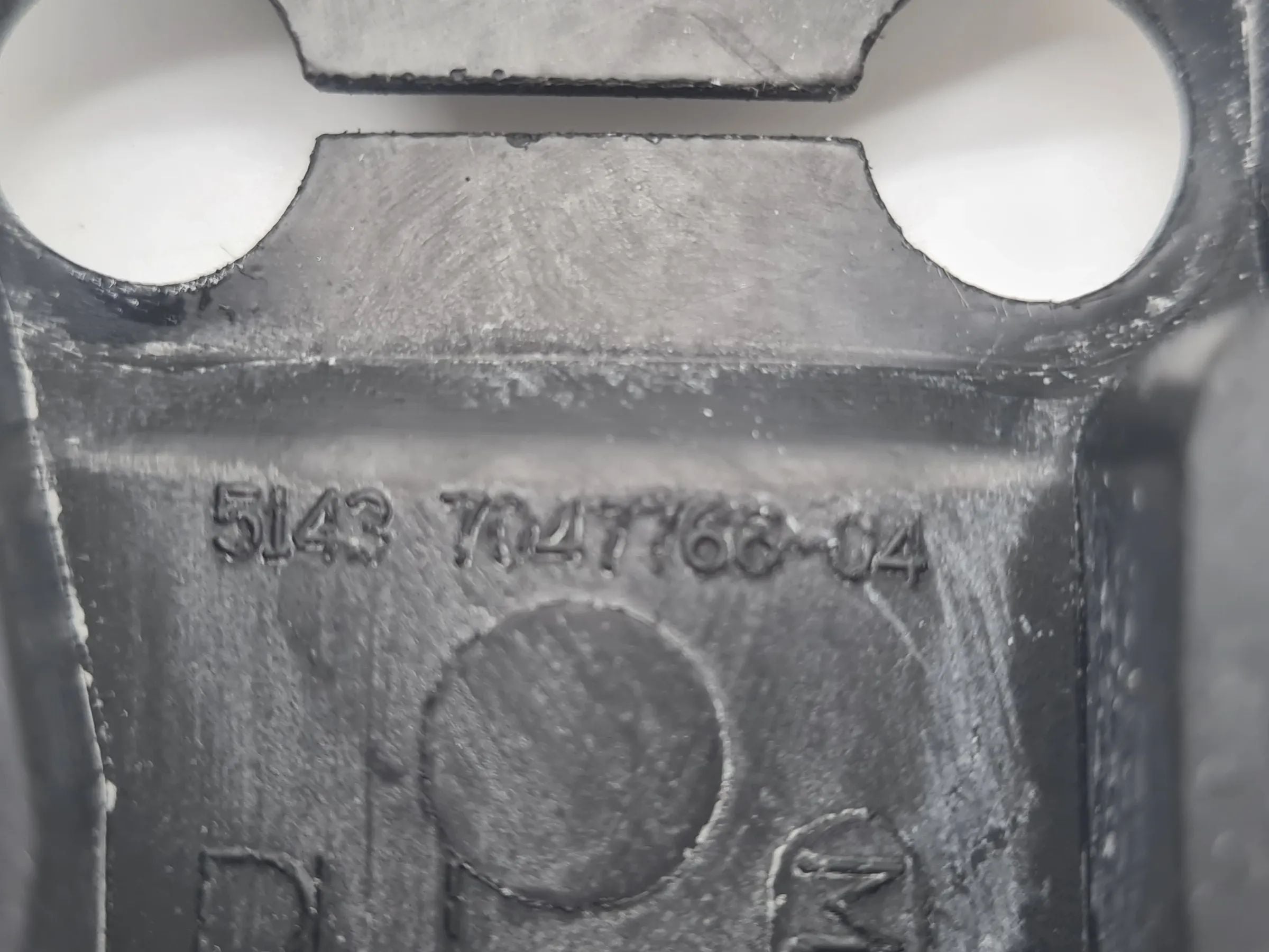 Original Mini One (R50/R53) Blende Abdeckung Fangbügel Rechts 51.43-7047766-04