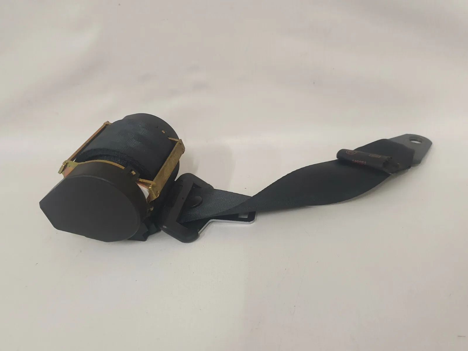 PEUGEOT 206 CC 1.6 80 kW पीछे बाएं या दाएं असली सुरक्षा बेल्ट 2270004