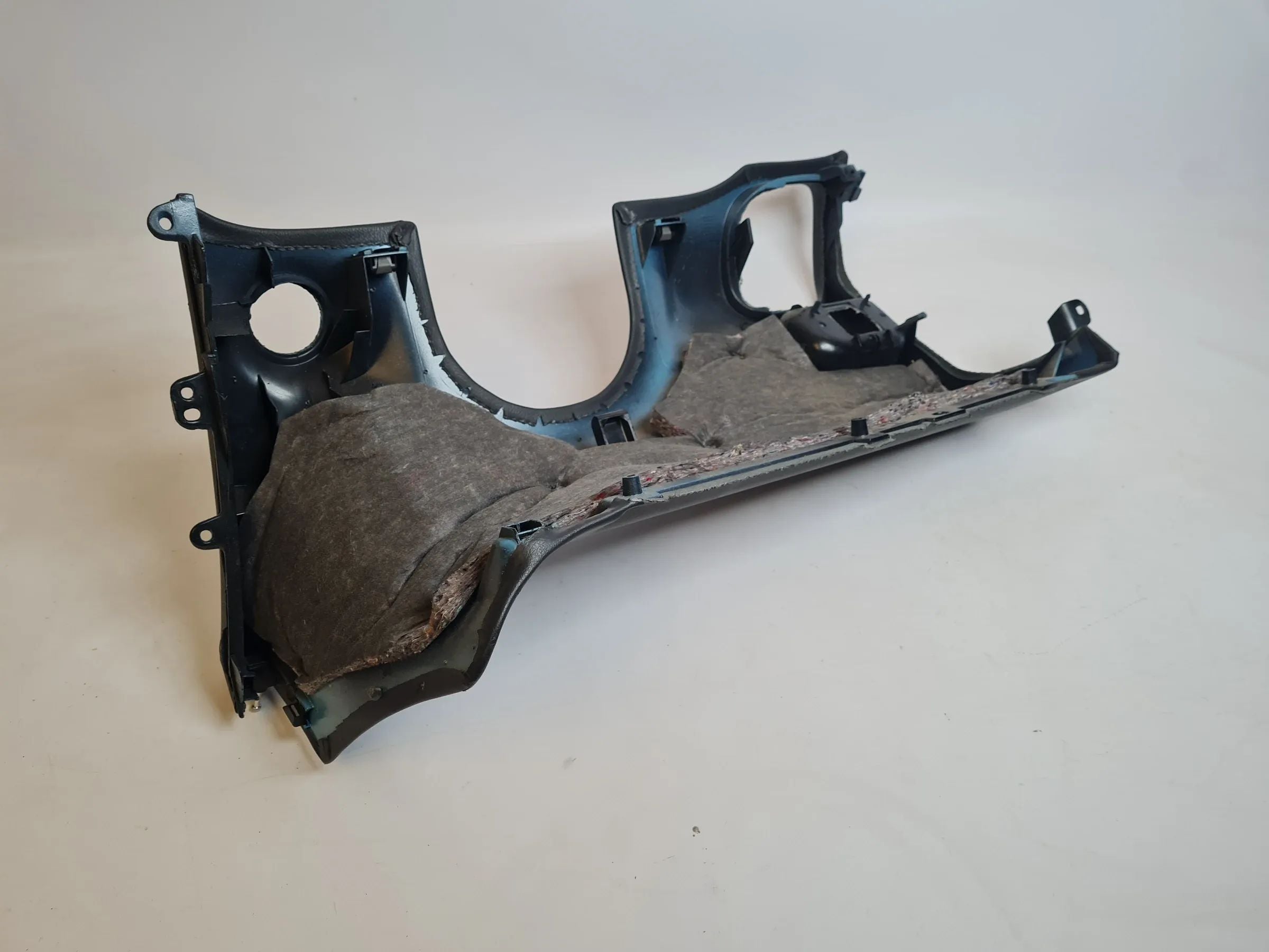 Original Mercedes-Benz C-Klasse Abdeckung Armaturenbrett Links A2036802387