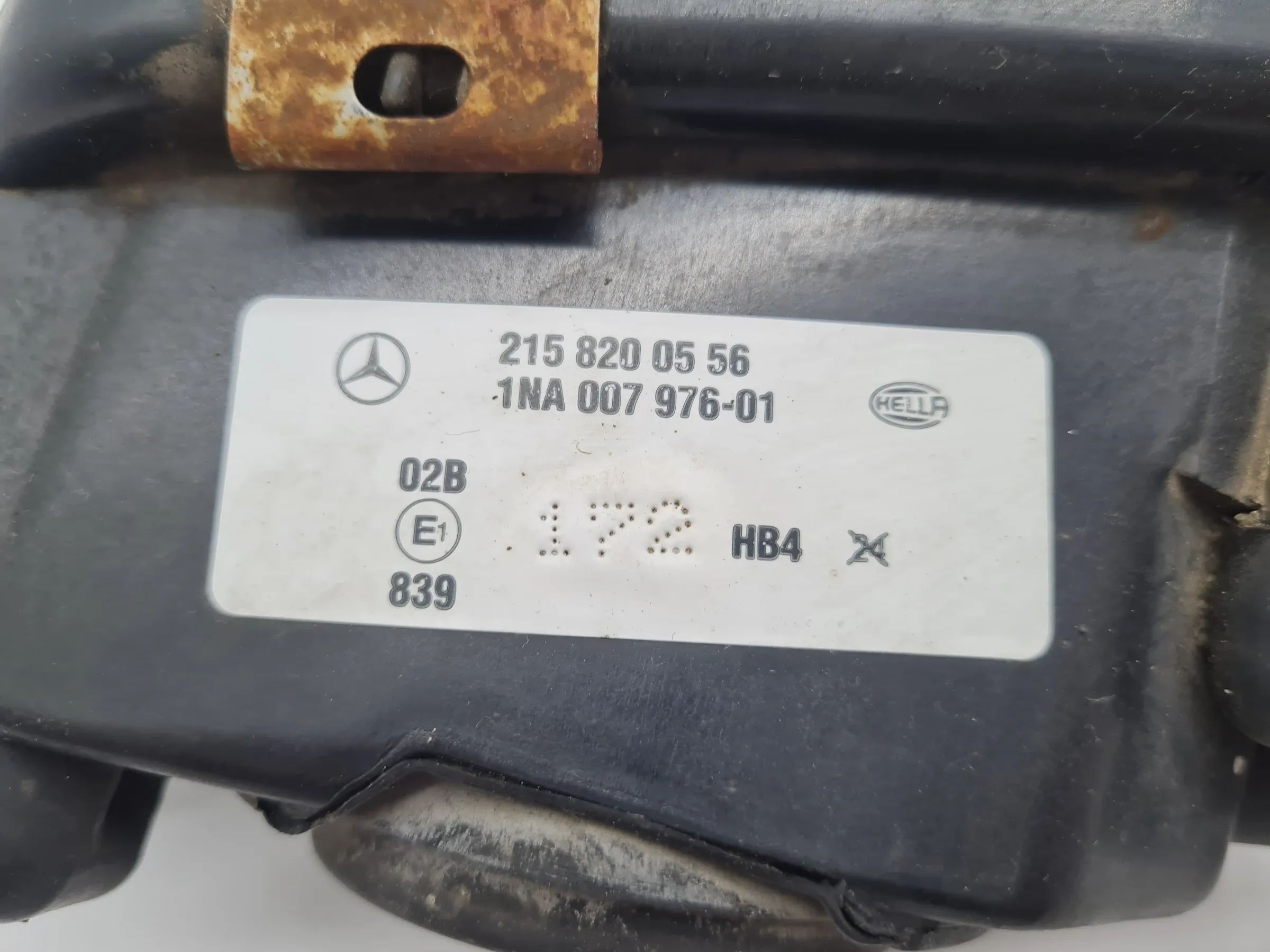 Original Mercedes-Benz C-Klasse (W203) Nebelscheinwerfer Links A2158200556