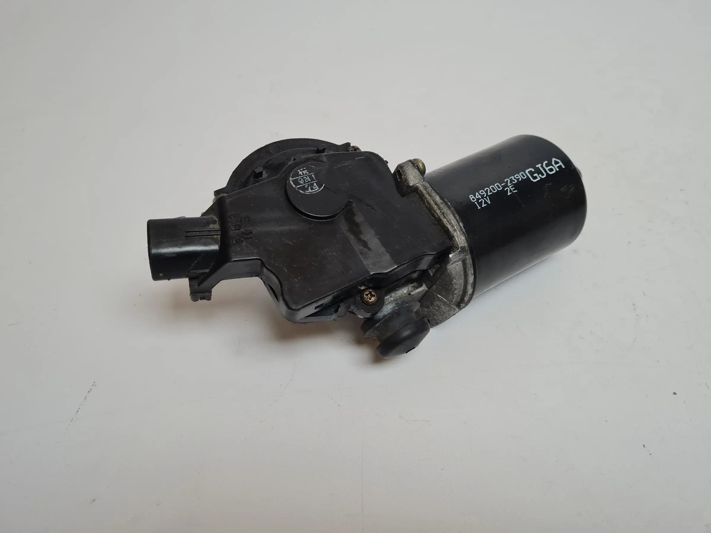 Original Mazda 6 (GG) Wischermotor Vorne 849200-2390 / GJ6A