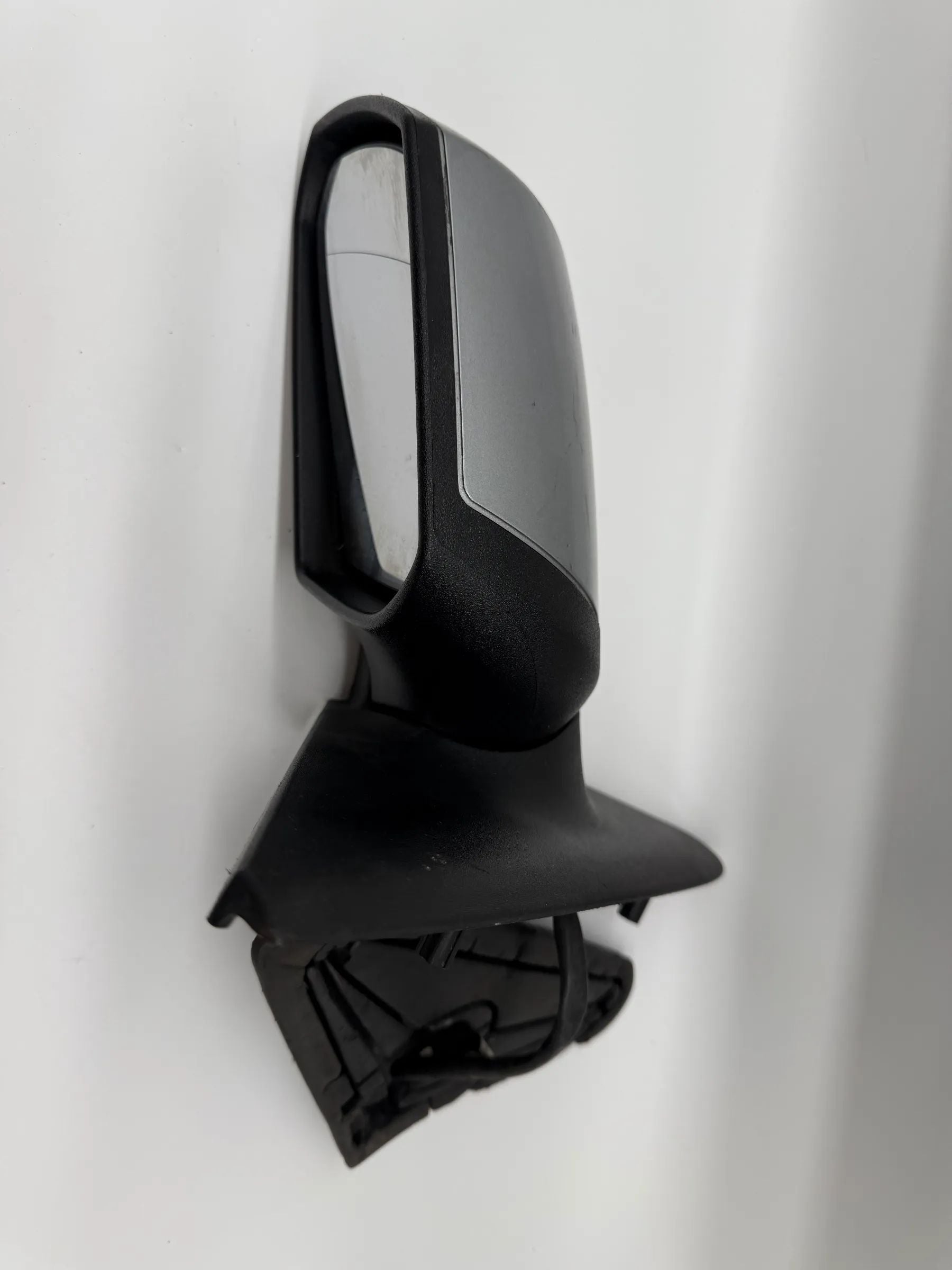 Ford Mondeo exterior mirror LEFT electric E9014119 e902411900 SILVER 