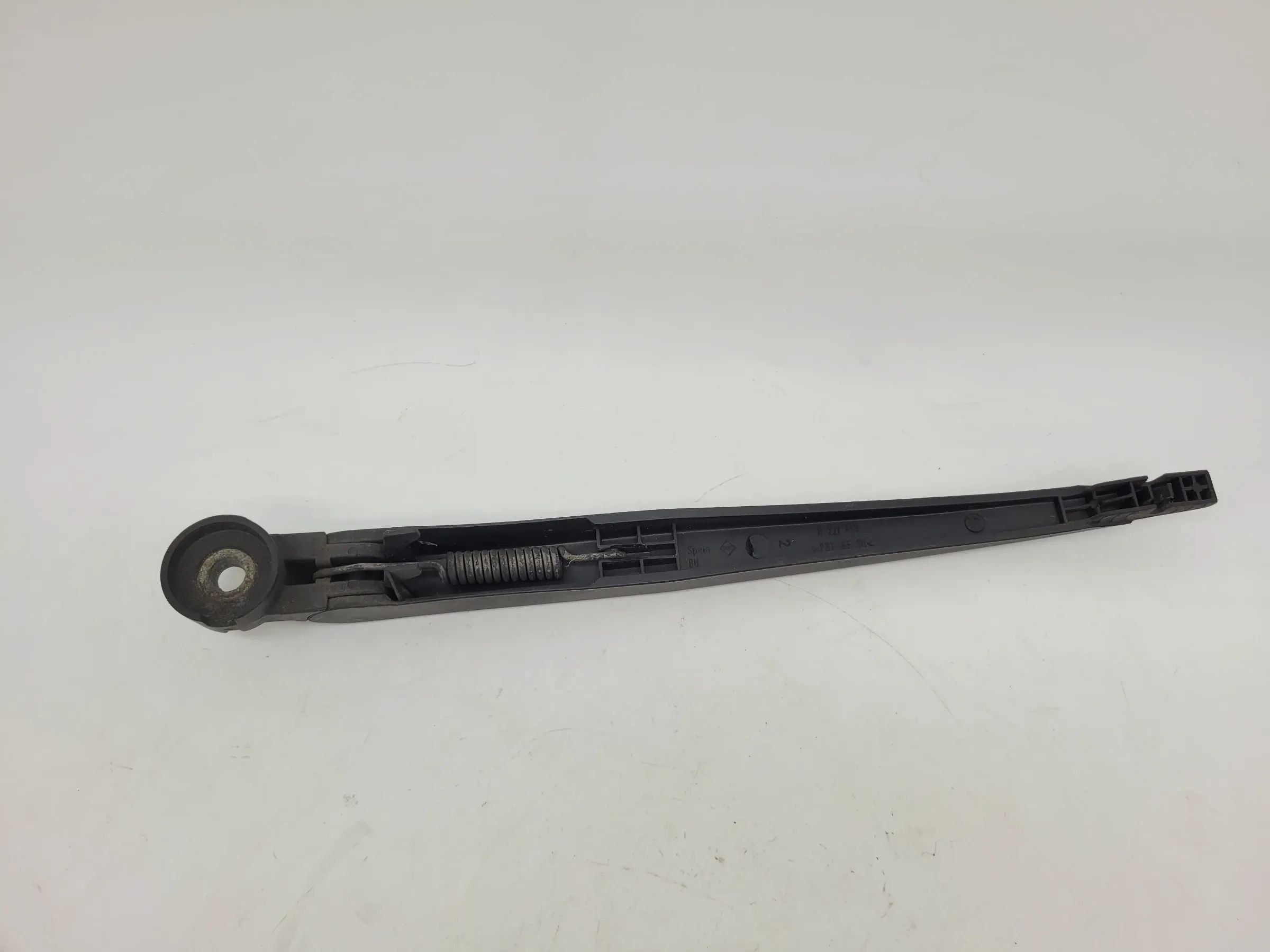 BMW 5er Touring E39 Wischerarm Heckscheibe 8221453 (Original)