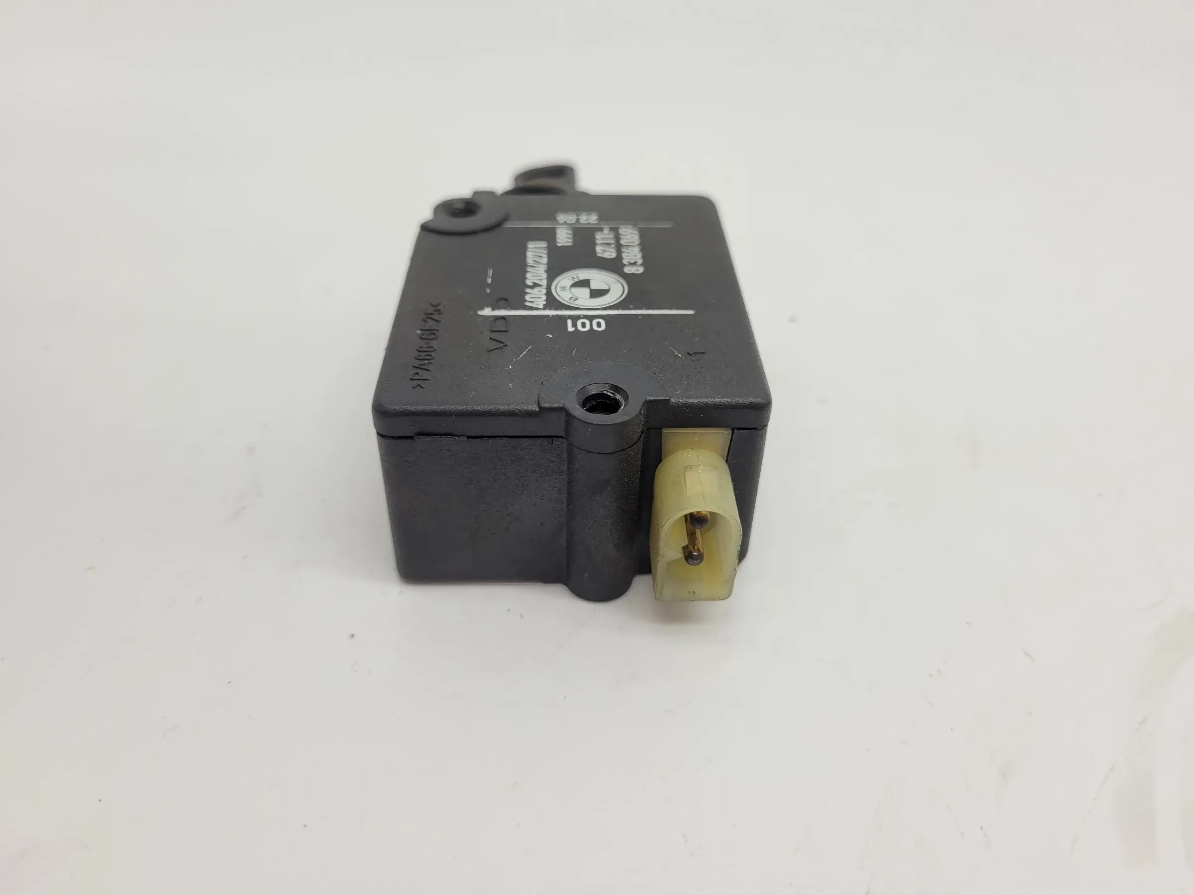 BMW 5er Touring E39 Stellantrieb Stellmotor Heckklappe 8384069 (Original)