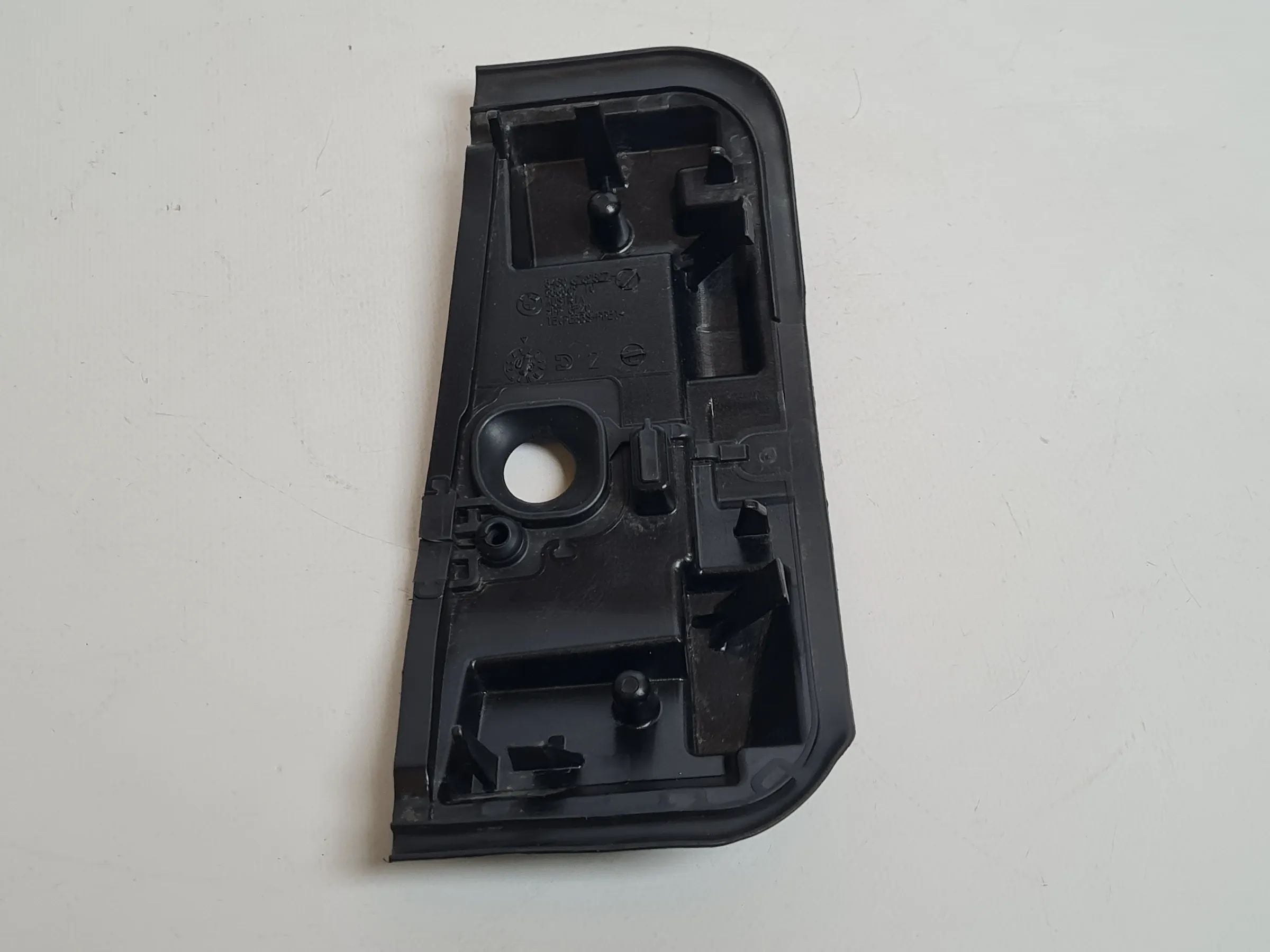 BMW 3er E90 etc. Trennwandabdichtung Abdeckung 34.30-6769327 (Original)