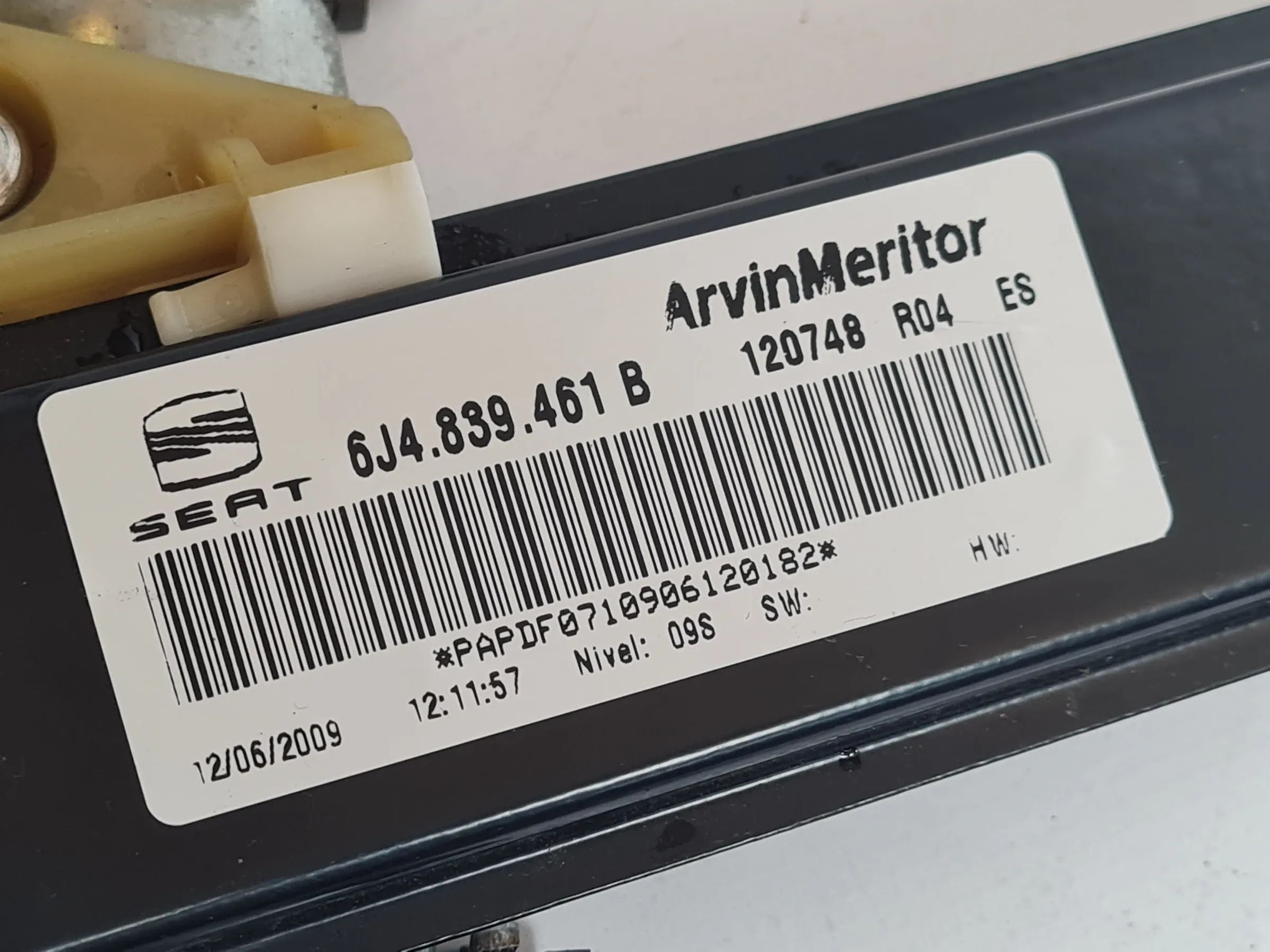 Seat Ibiza IV (6J5/6P1) Fensterheber Links Hinten 6J4839461B