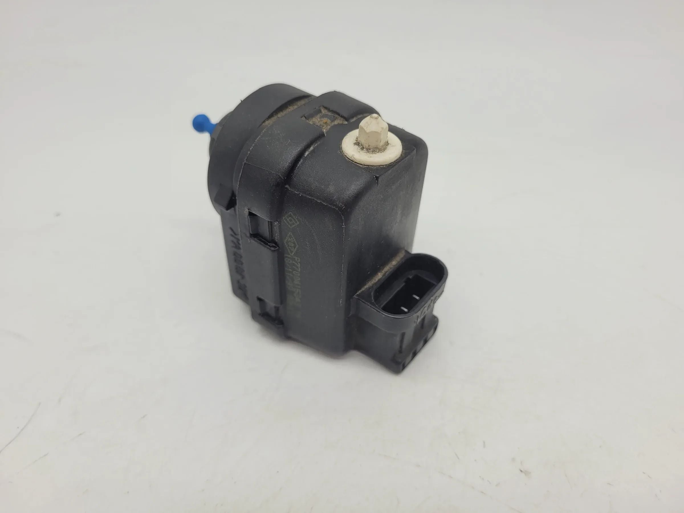 Renault Espace III / Laguna I Scheinwerfer Stellmotor LWR 7700415343 Original