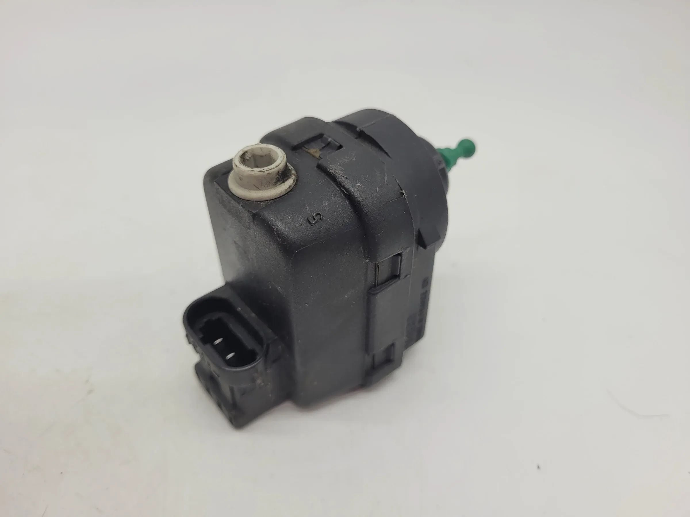 Renault Laguna II 2 BG01/KG01 Stellmotor LWR L/R 07700840141 (Original)