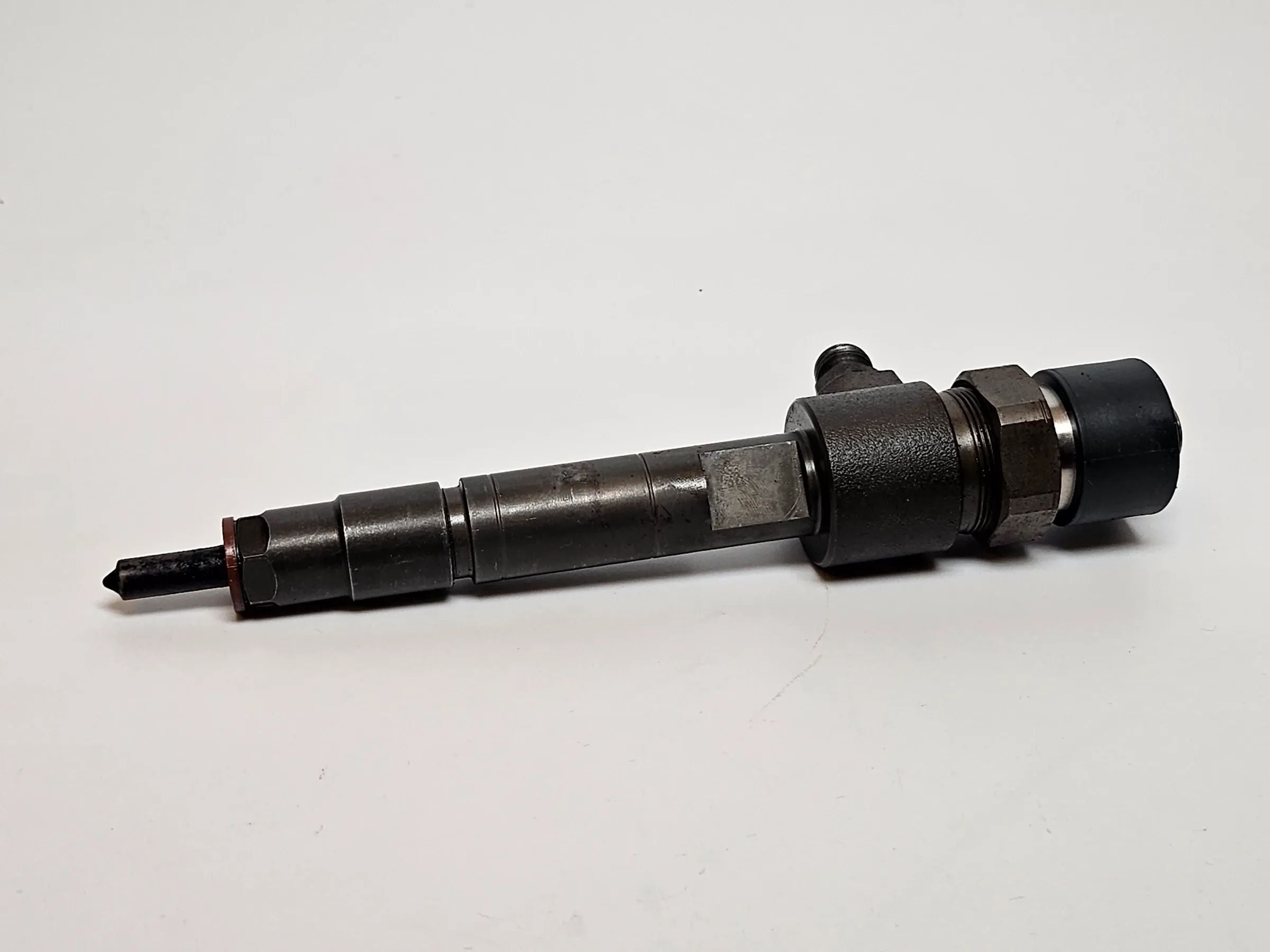 Fiat Punto 188 1,9JTD 59kW Injektor 0445110019 Original Bosch geprüft