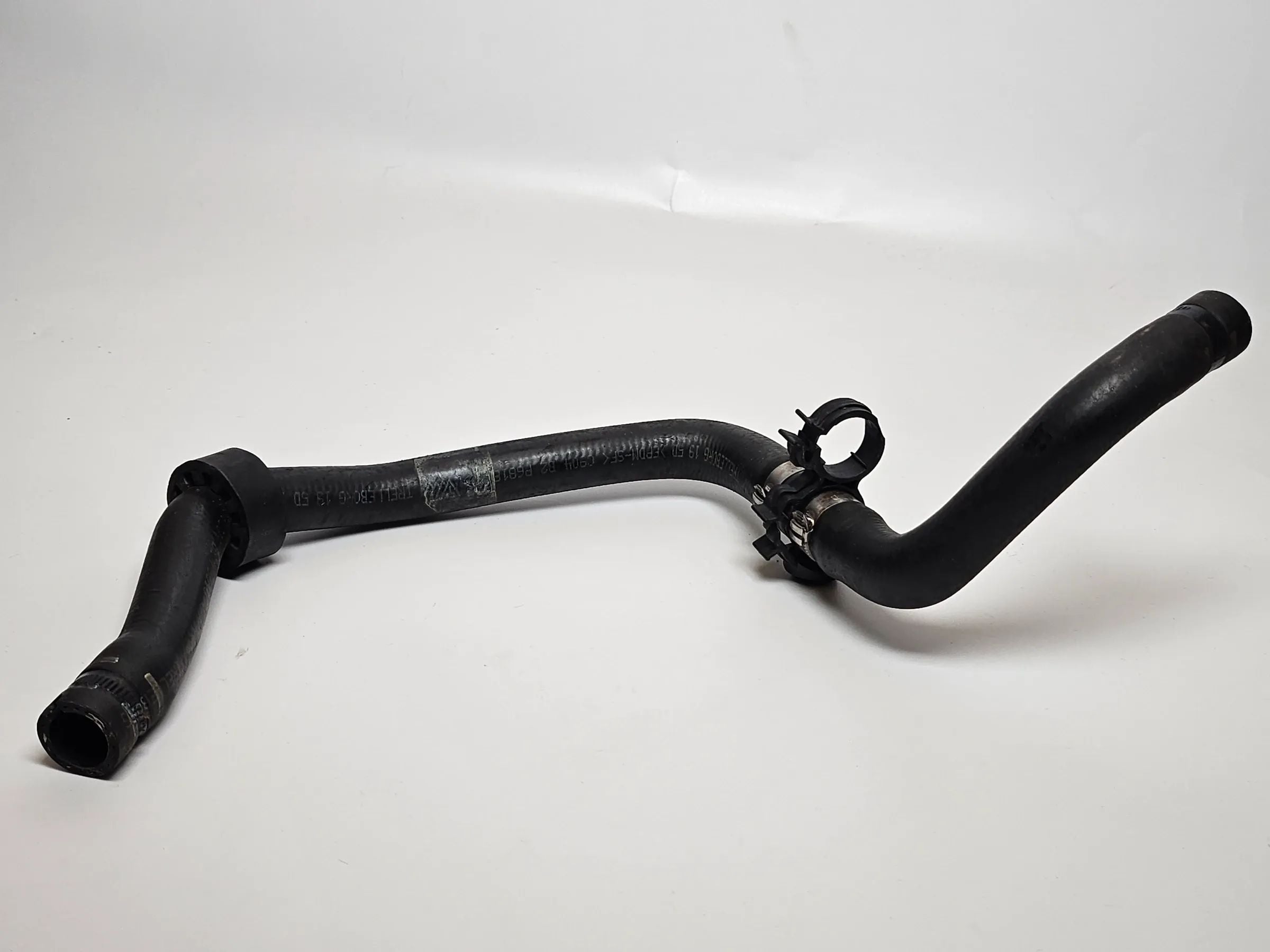 Fiat Punto  188 1,9 JTD Kühlwasserschlauch zum Wärmetauscher 2 Original