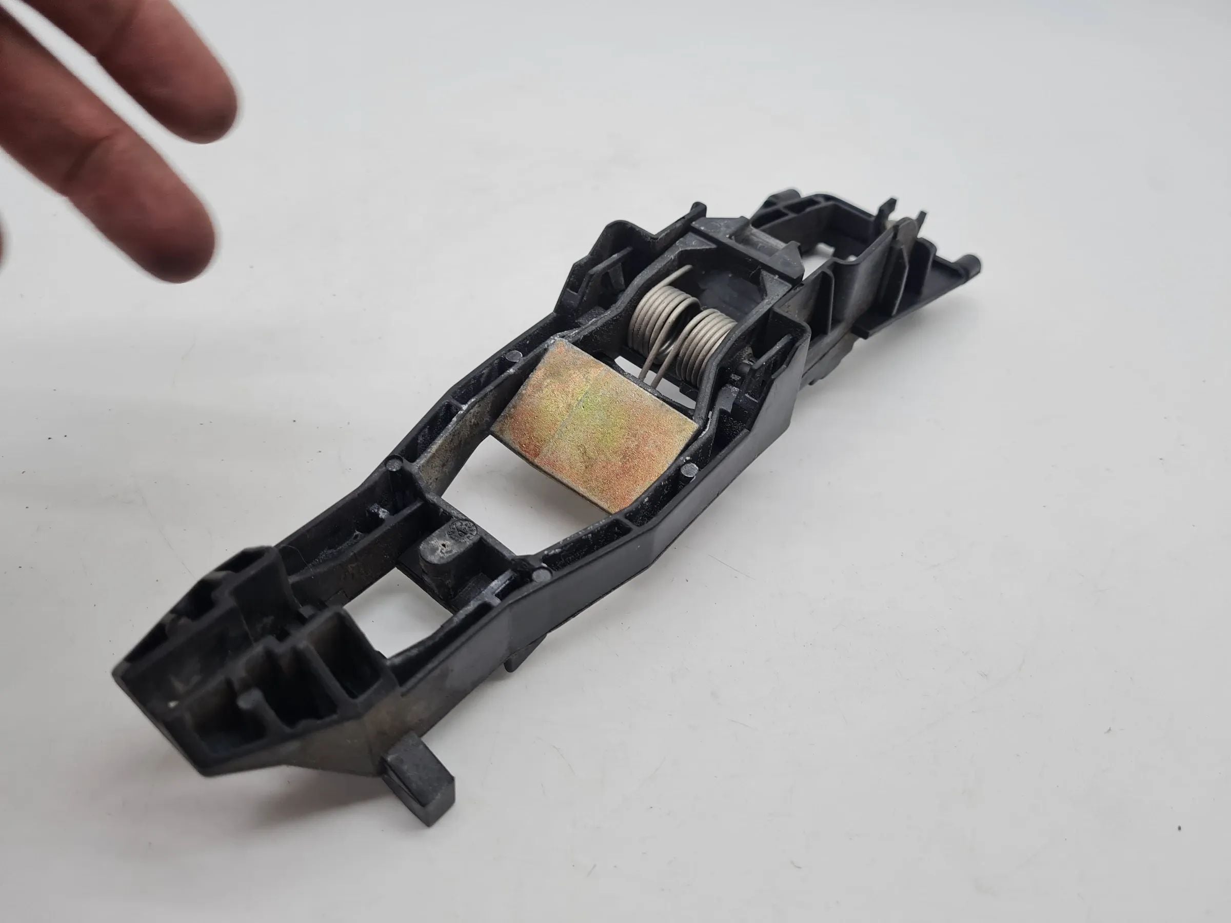 Original Mercedes-Benz C-Klasse (CL203) Türgriff Mechanismum Links A2037600134