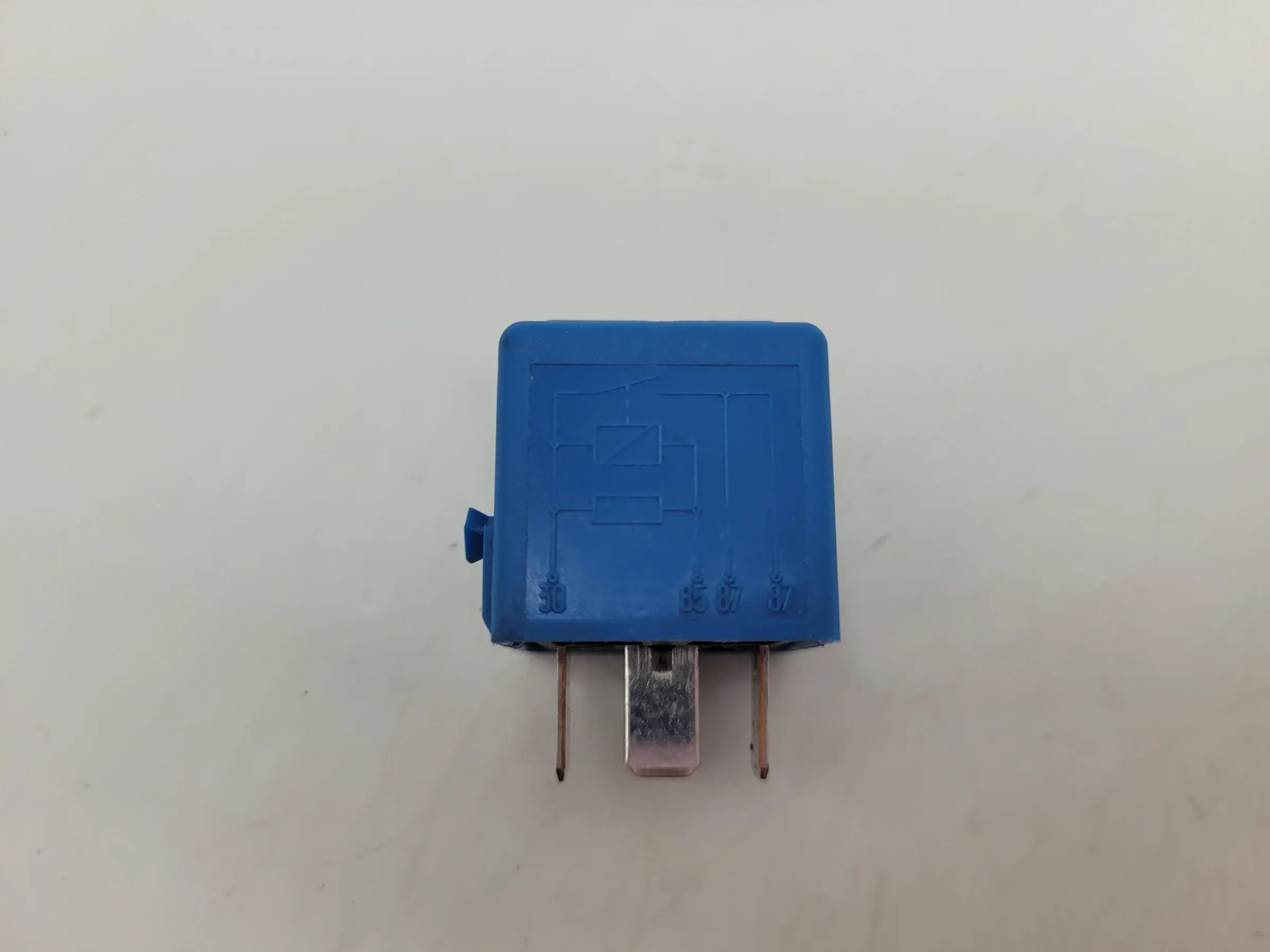 BMW 3er/5er E36/E39/E46 etc Steuereinheit Relais Blau 61.36-8364581 (Original)