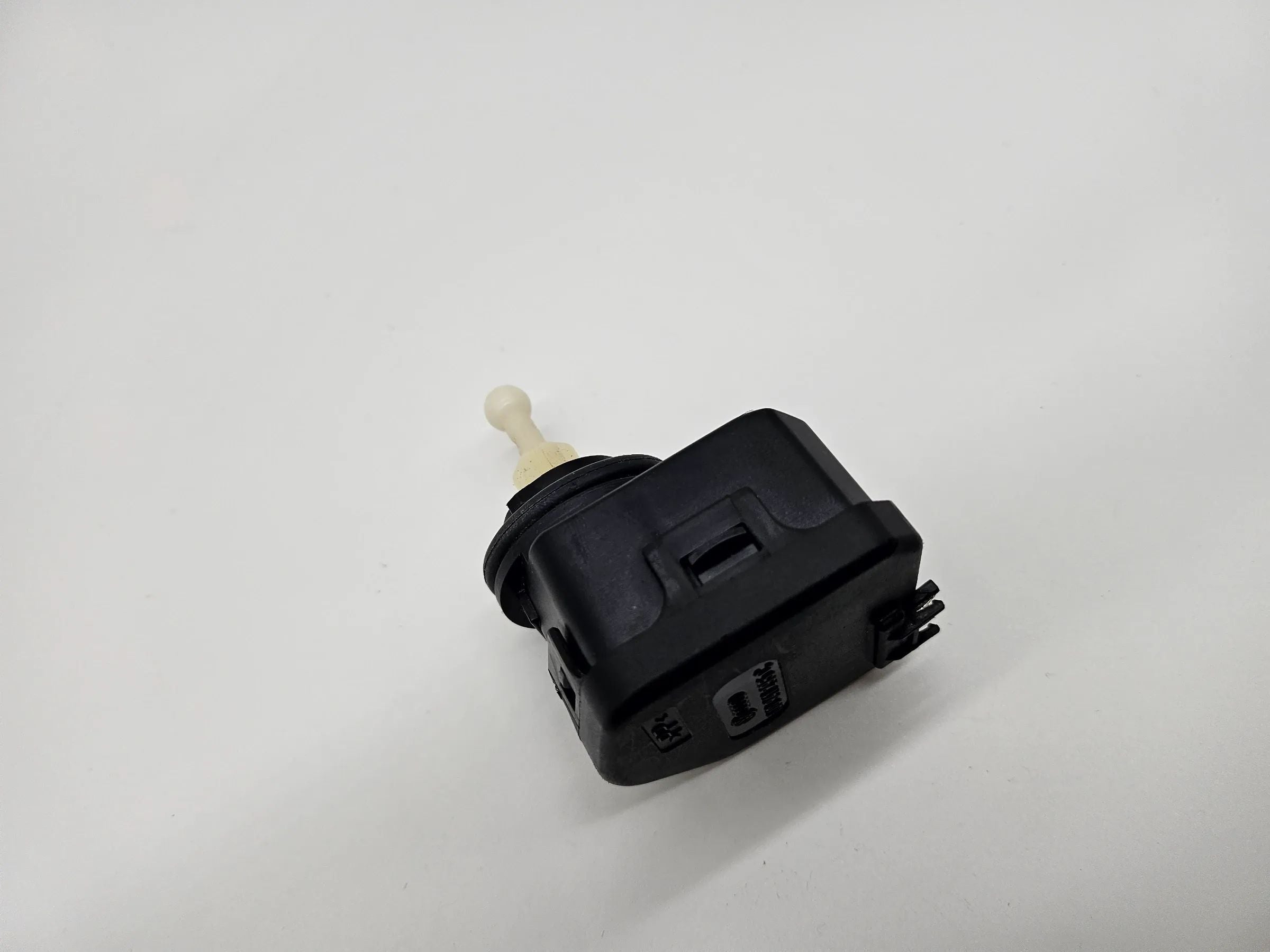 Headlight actuator VW 1J0941295C 1 J Golf 1.6 