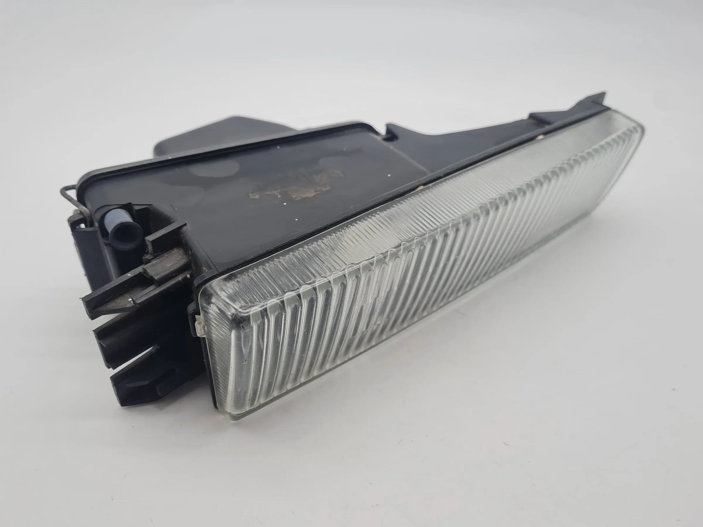 Original Audi 80 (B4) Nebelscheinwerfer Rechts 132526-00