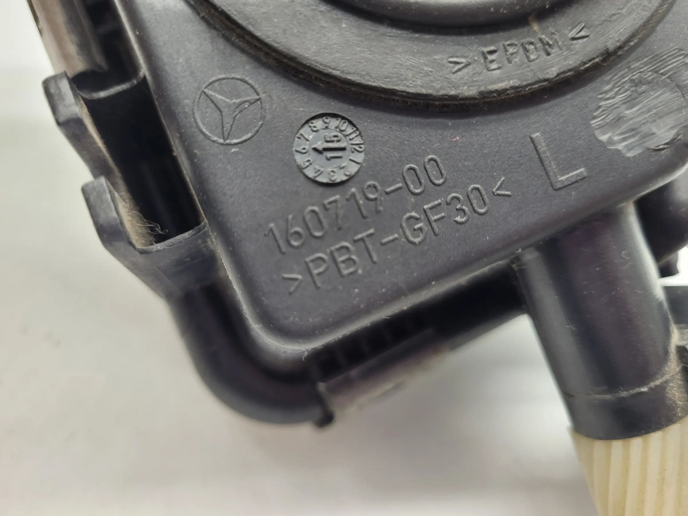 Original Mercedes-Benz C-Klasse (W203) Nebelscheinwerfer Links 160719-00