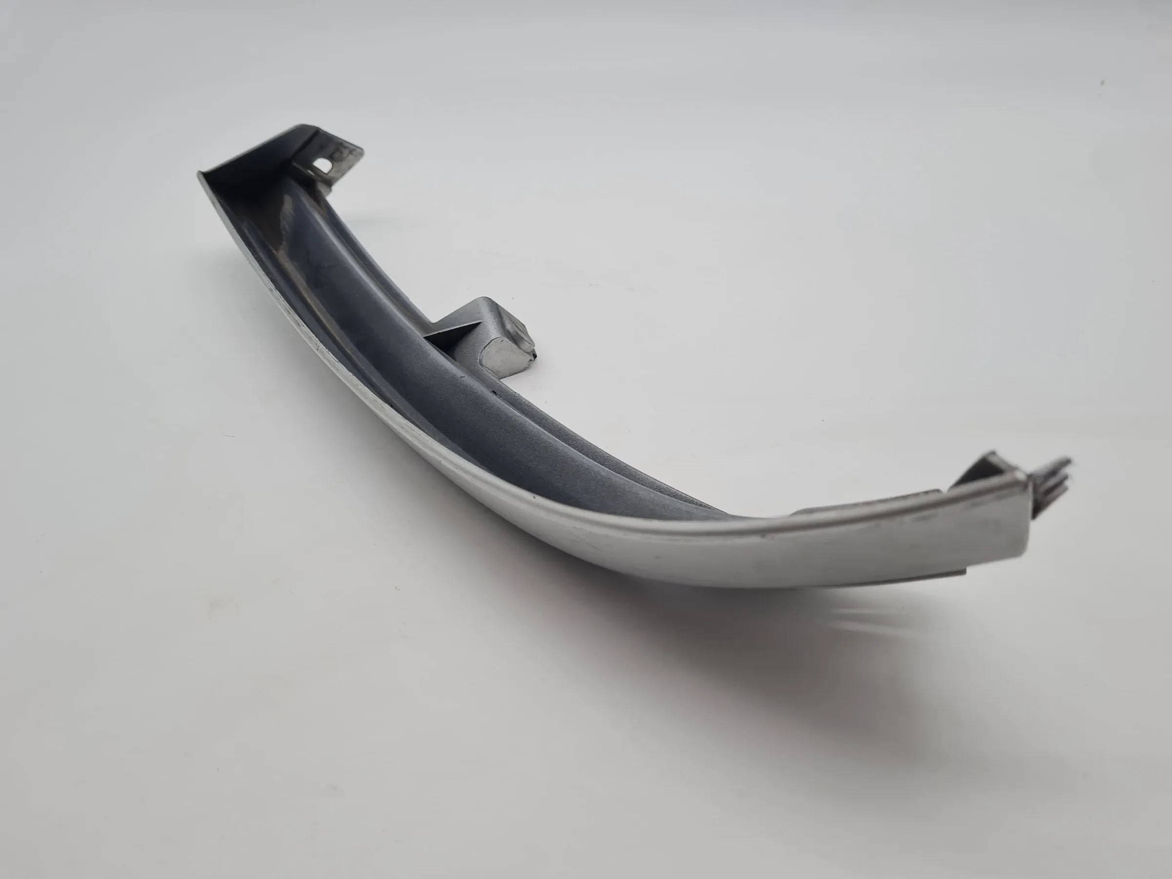 Original Opel Zafira A (T98) Scheinwerfer Blende Links Silber 90580651