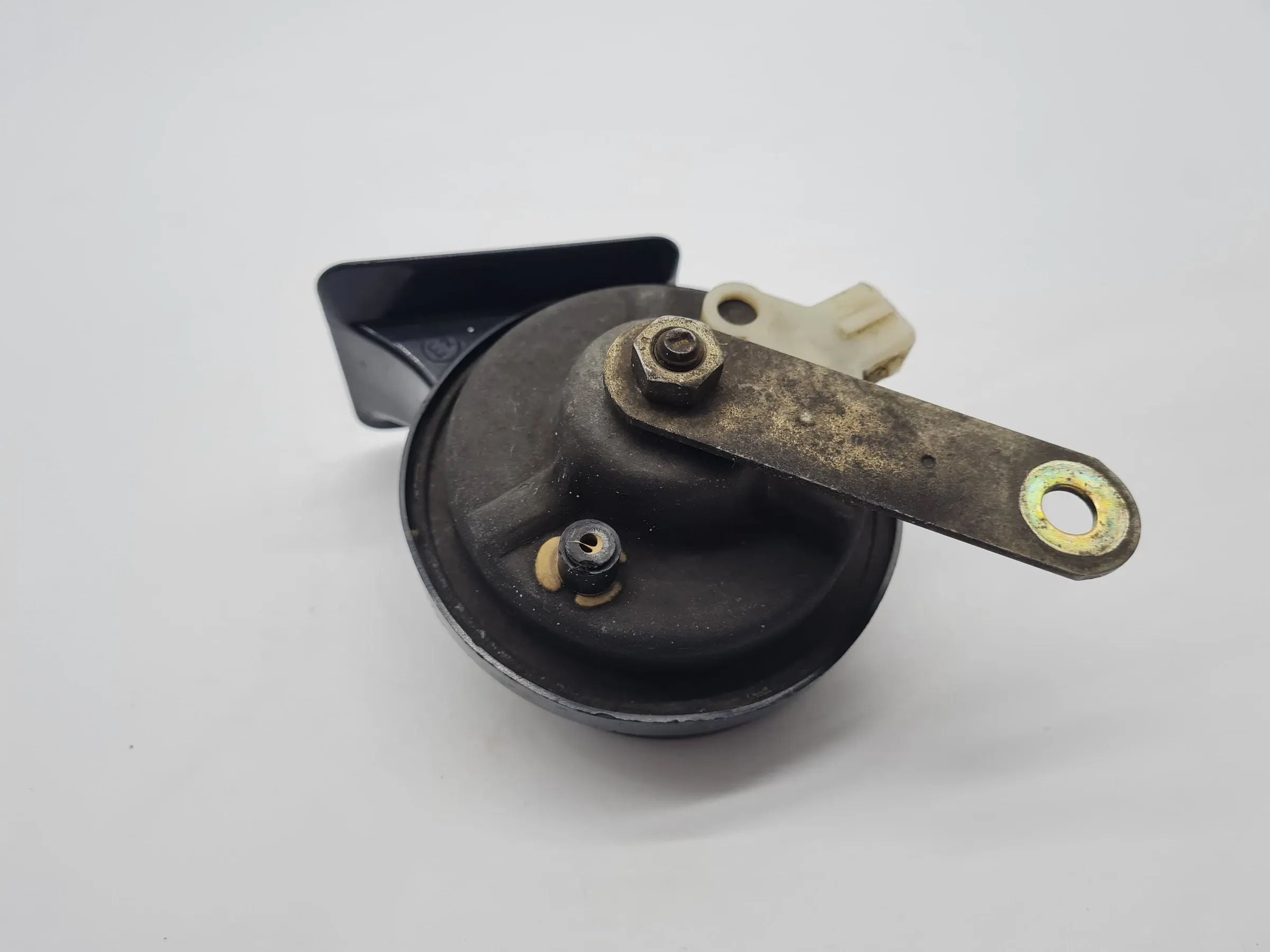 Original VW Golf IV 4 (1J5/1J1) Hupe Signalhorn E200884
