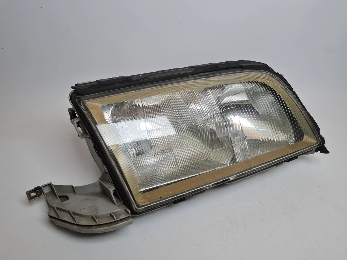 Original Mercedes-Benz C-Klasse Scheinwerfer/Frontleuchte Rechts, A2028203061