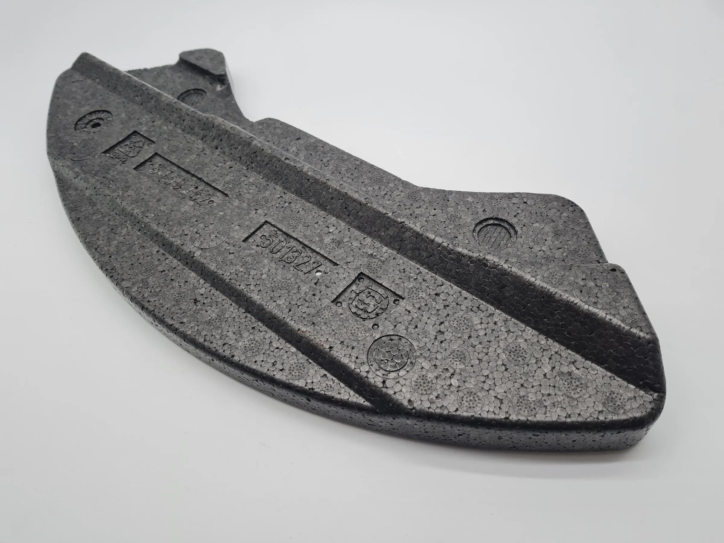 Original BMW X5 (E53) Ersatzreifen Unterlage Styropor 6750762