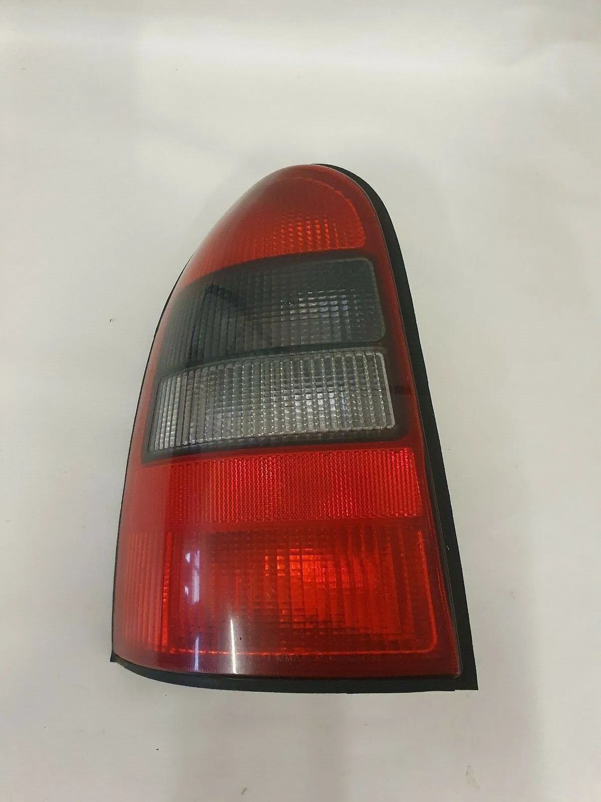 original Opel Vectra Mod.99 Heckleuchte Rücklicht Links GM 09153153