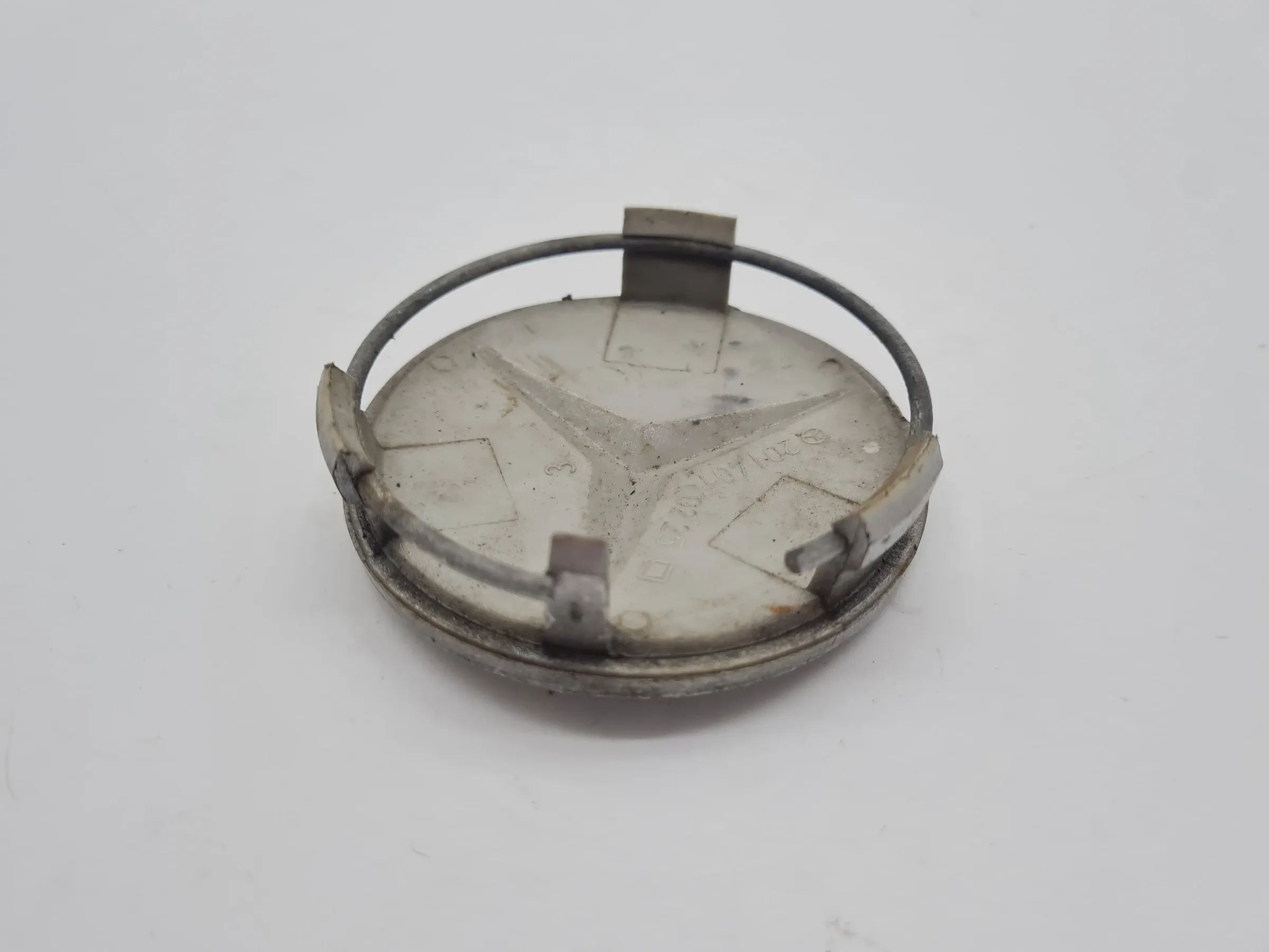 Original Mercedes-Benz (W201/W210/W211) Nabendeckel A2014010225