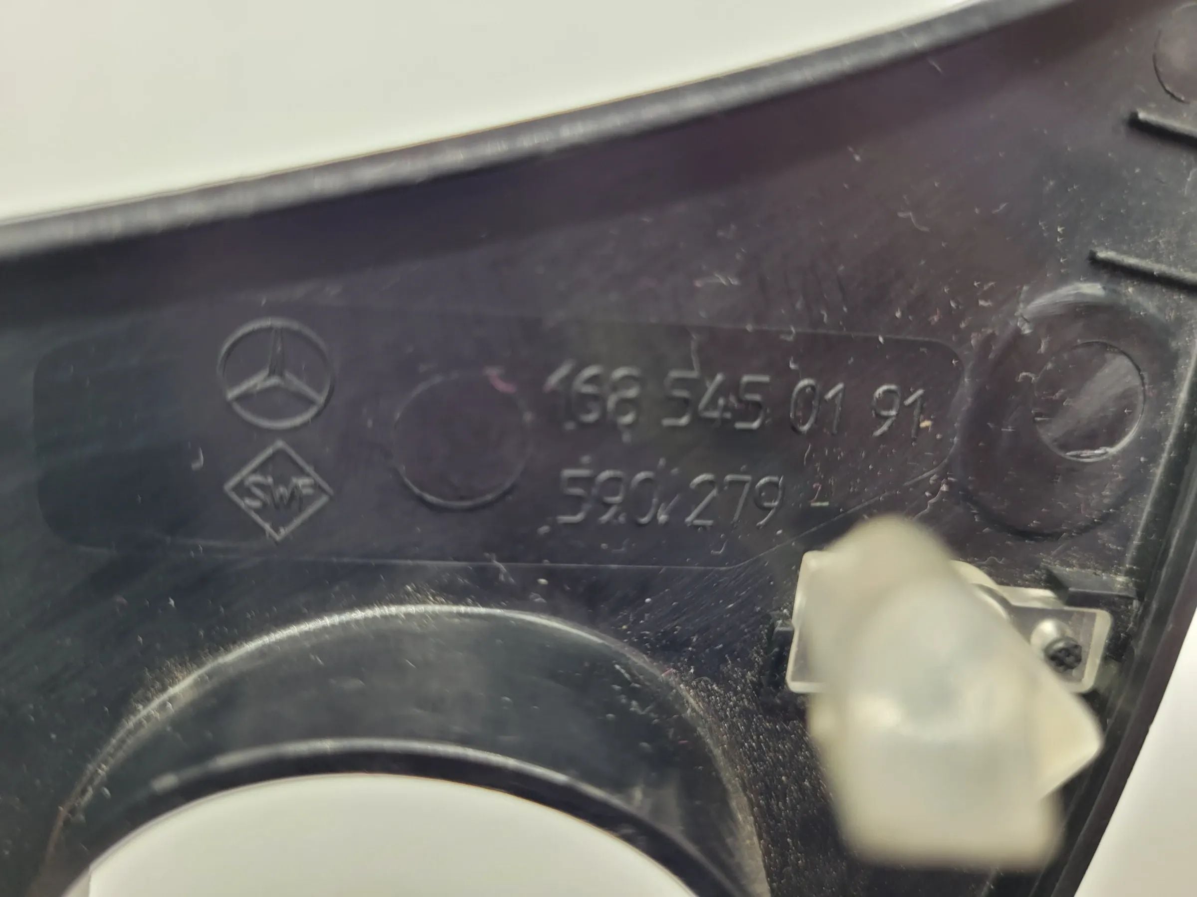 Original Mercedes-Benz A-Klasse (W168) Drehlichtschalter Blende A1685450191