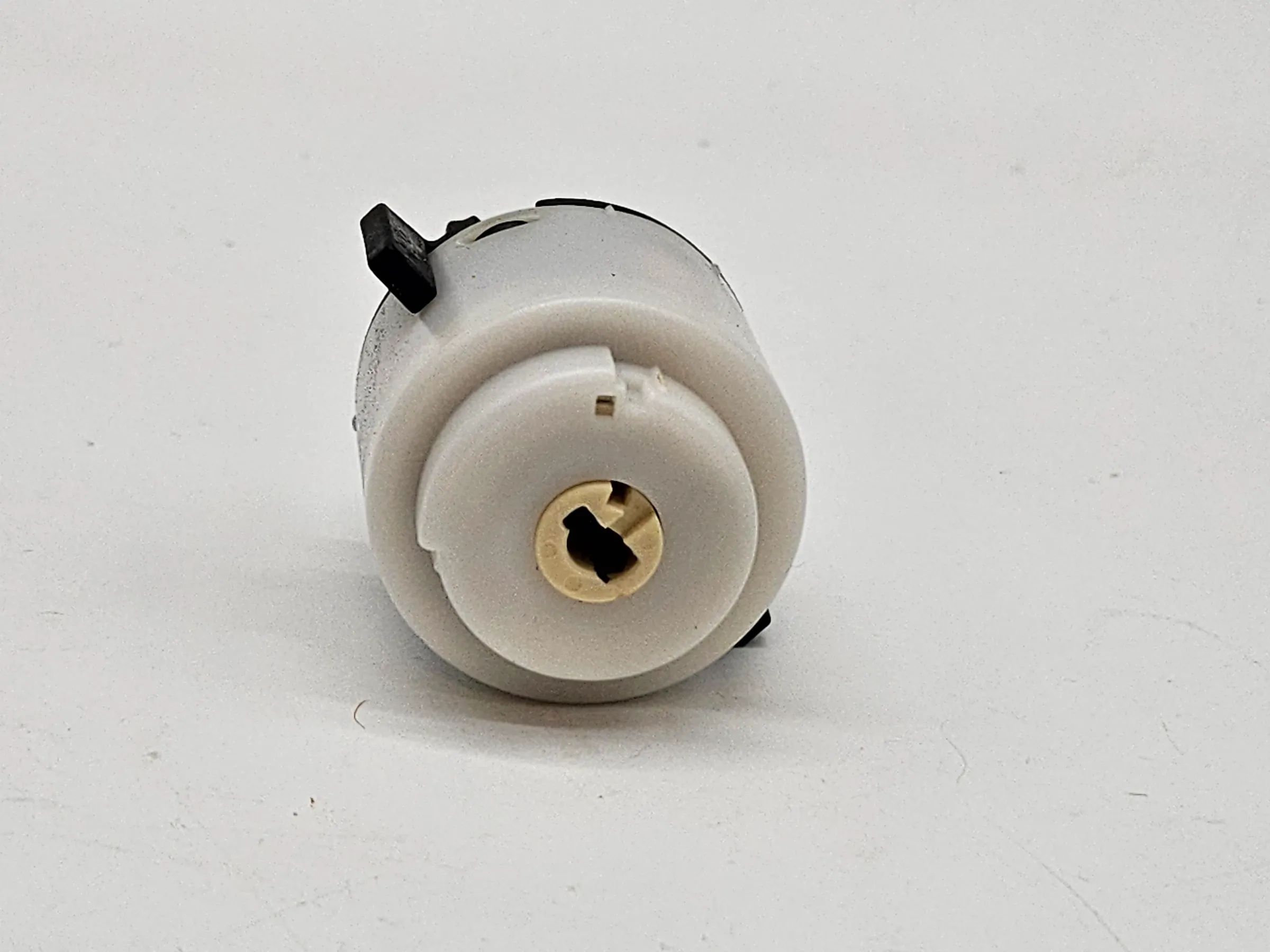 Original Audi A6 4B Zündschalter Startschalter Zündschloss Schalter 4B0905849