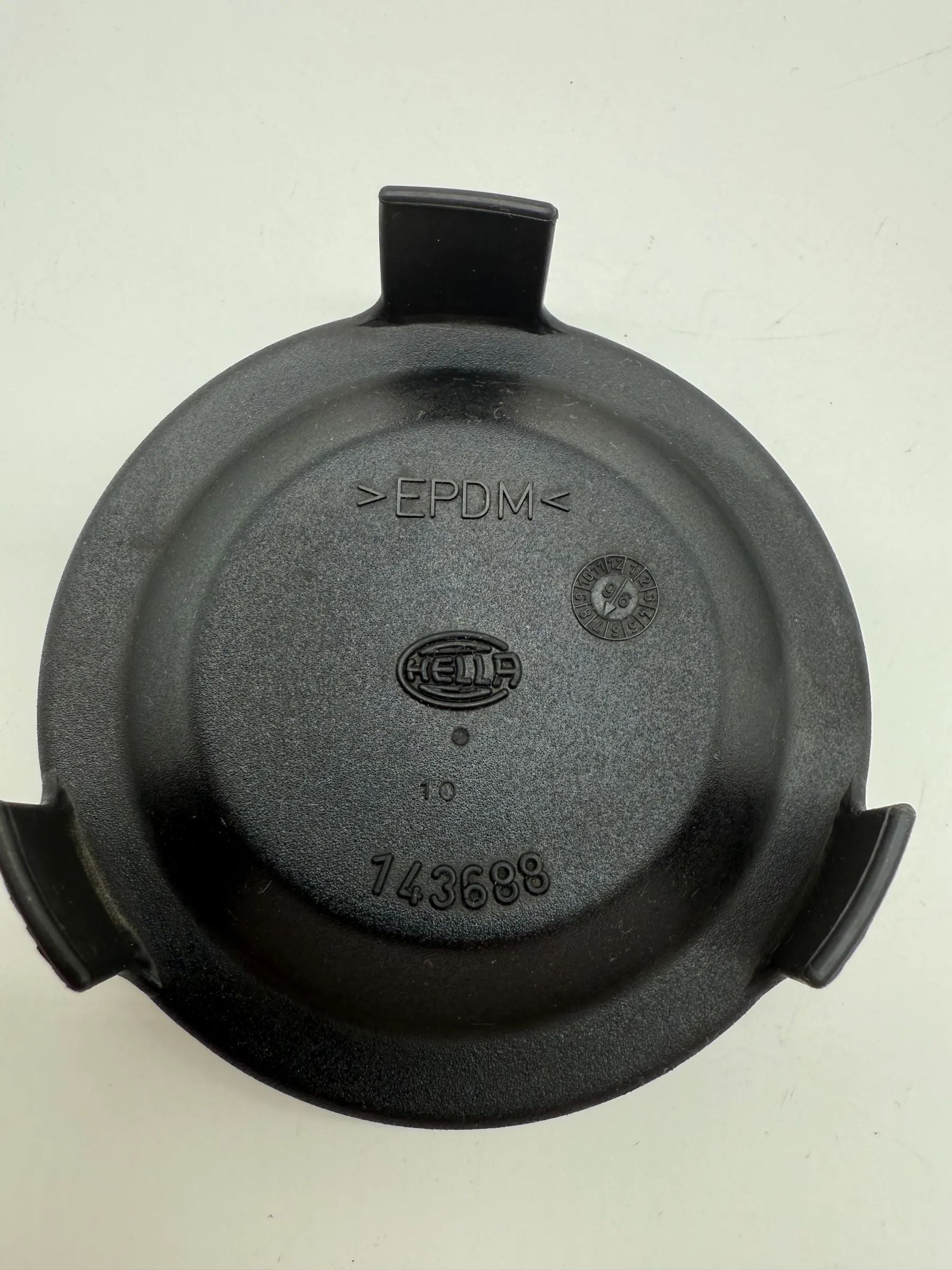 Original VW, Mercedes, Ford, Opel etc. Tampa de Farol Hella 143688 Auto-veritas