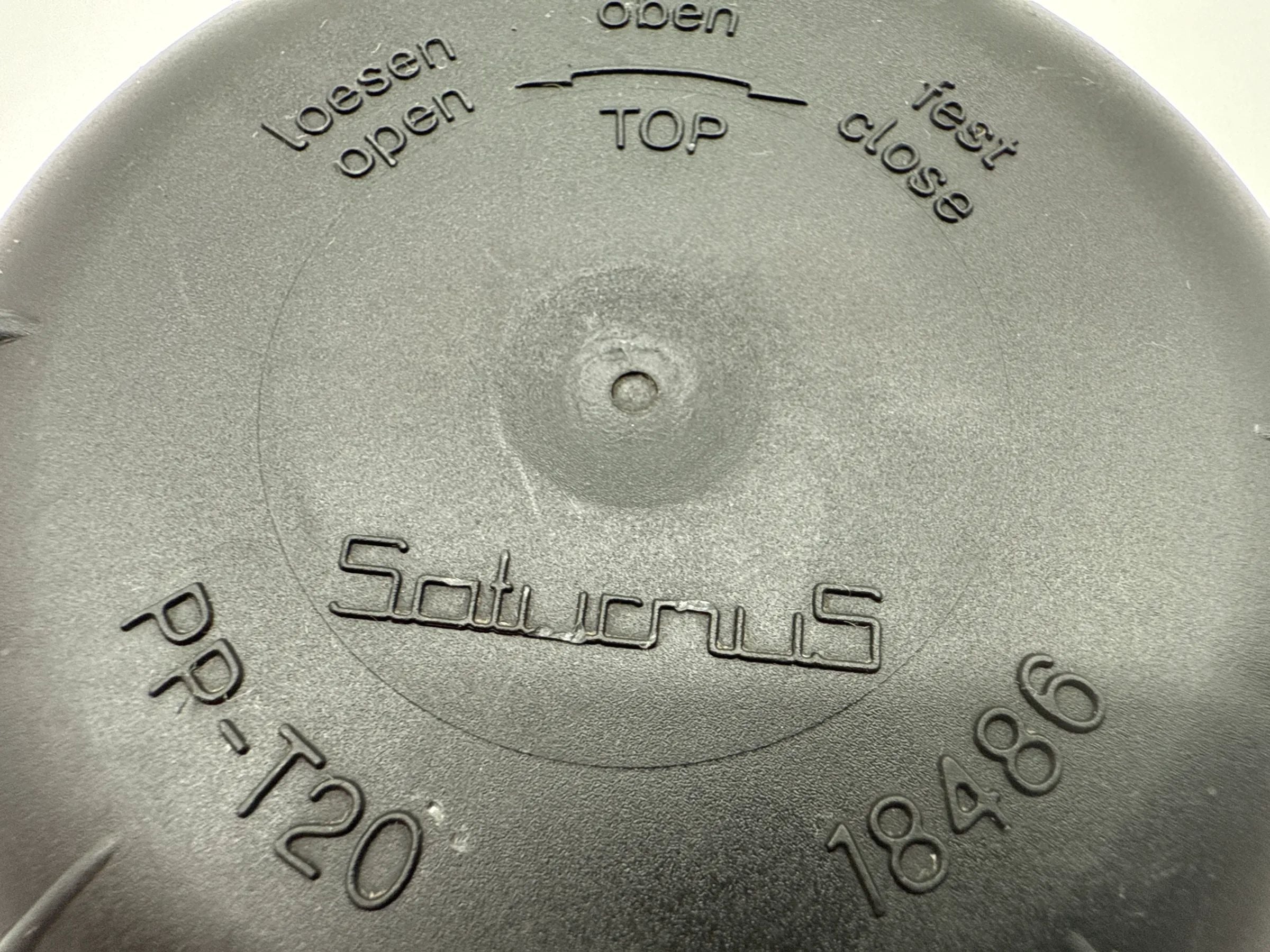 VW Golf 3 III 1H Ano 97 Tampa de Cobertura da Farol 18486 #139324-E326