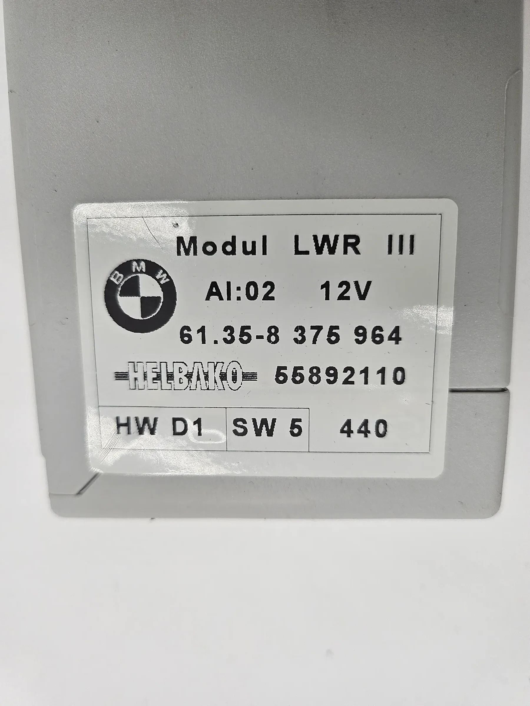 อะไหล่แท้ BMW E38 E39 E53 X5 กล่องควบคุมไฟส่องสว่าง LWR III 8375964
