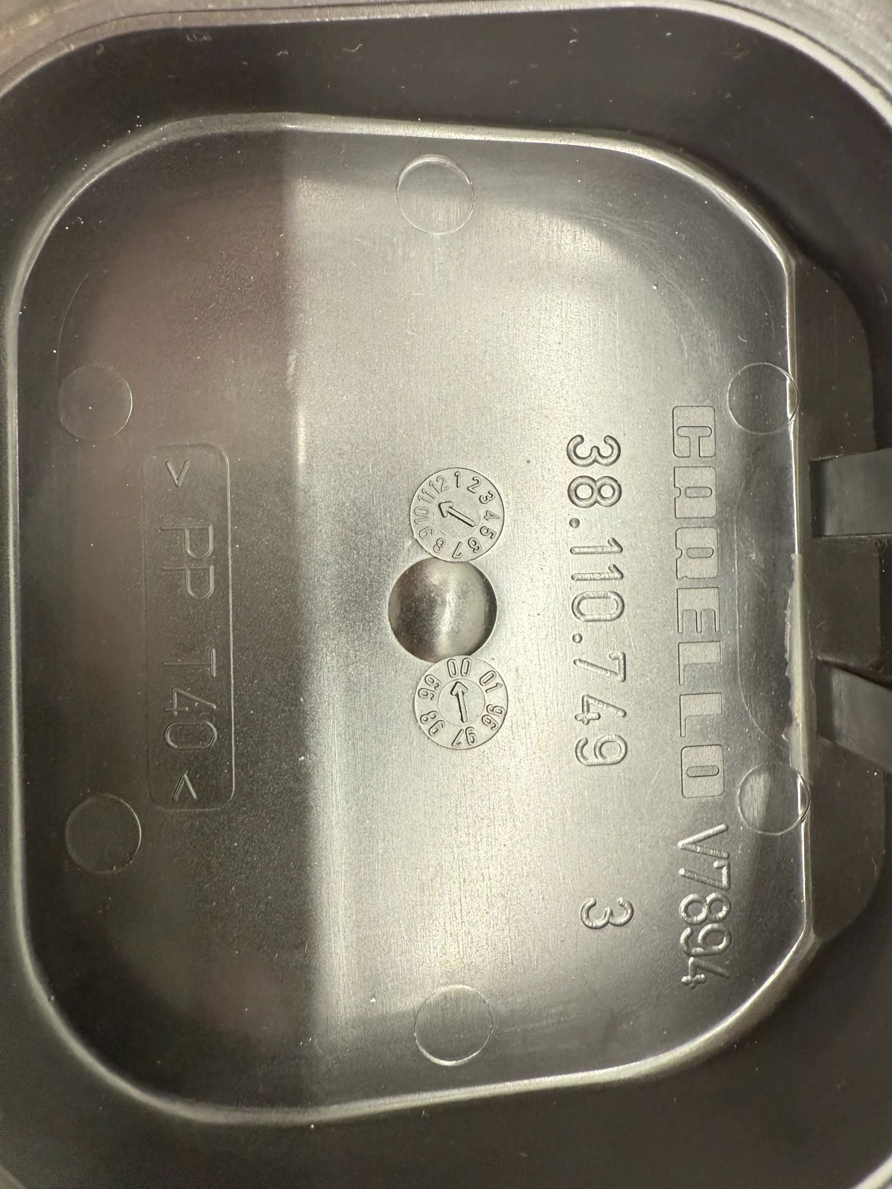 純正 VW Lupo 1.4 2001年 右ヘッドライトカバー 38.110.749