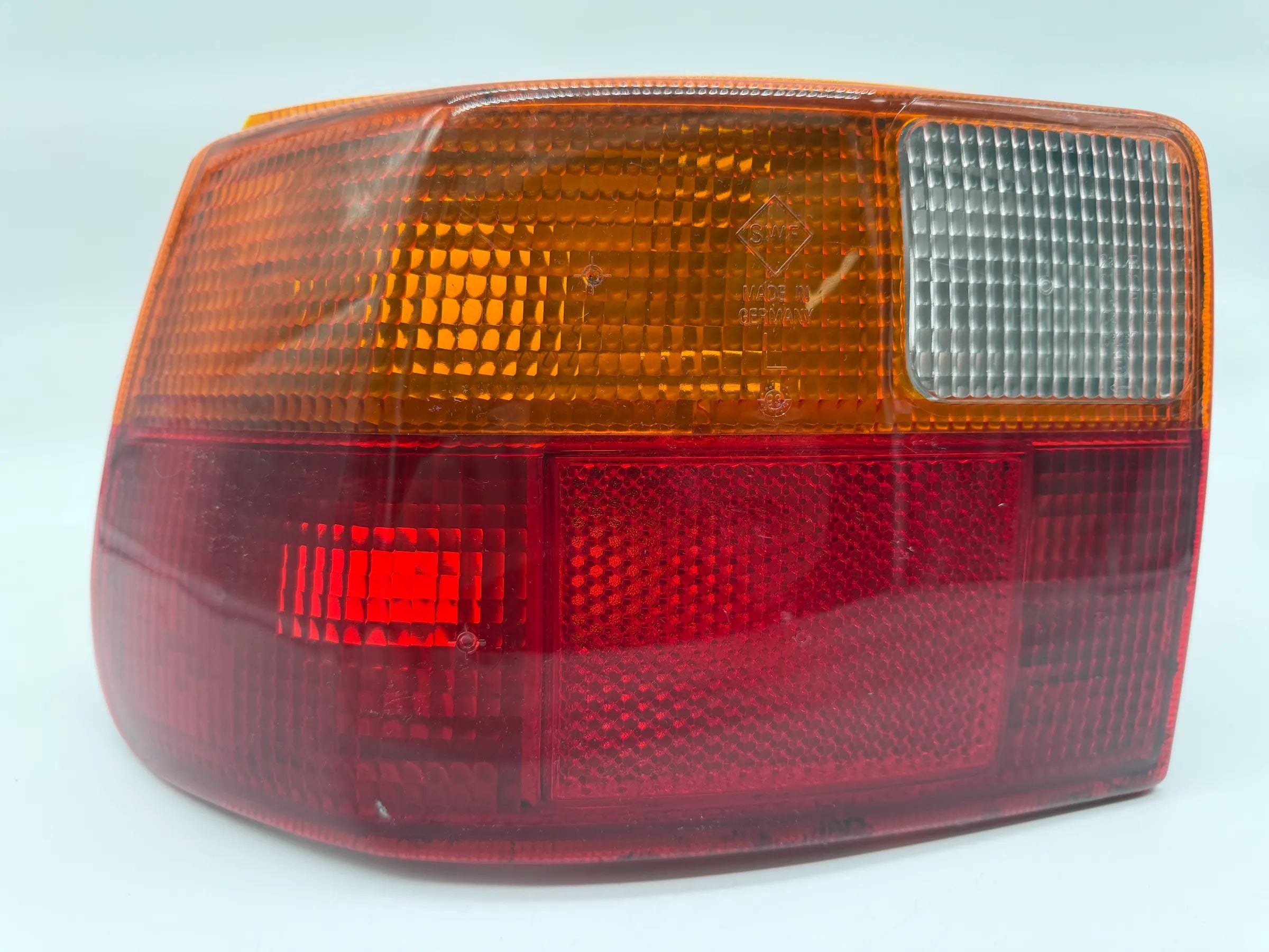 Opel Astra (F) 1992 Feu Arrière Gauche 394433