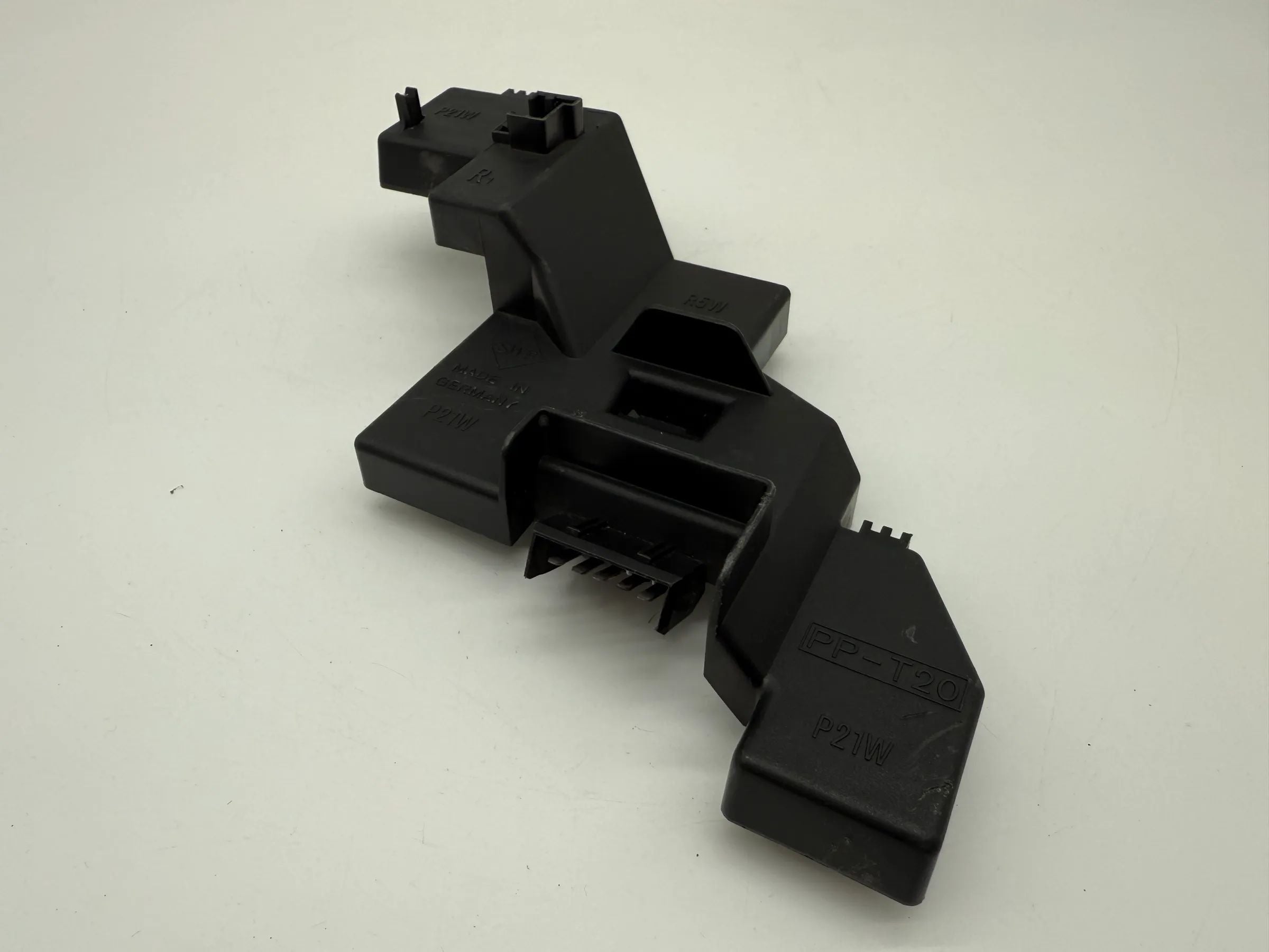 Original Ford KA lamp holder rear light right 97KG13N004AB / 393.097 