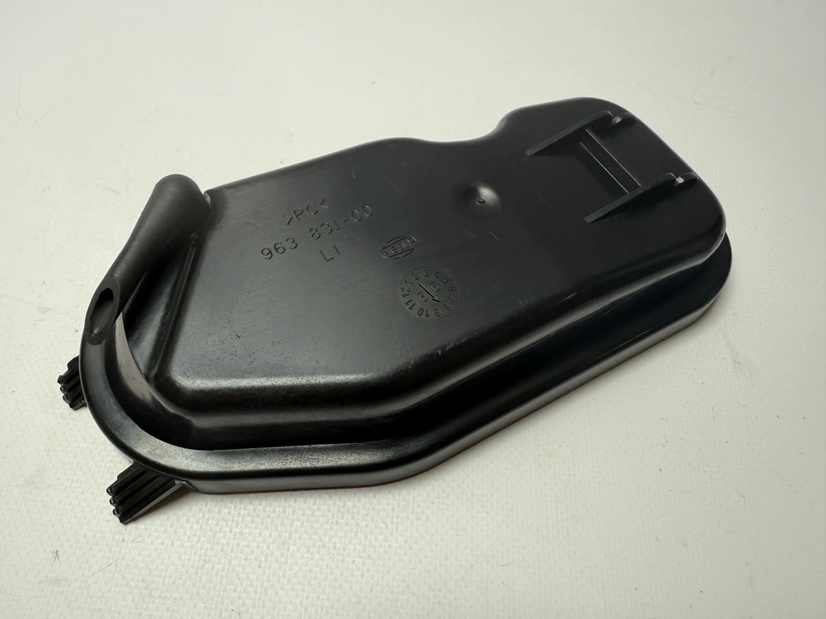 Capuchon d'origine VW Polo III (6N2) Phare Gauche 96383100