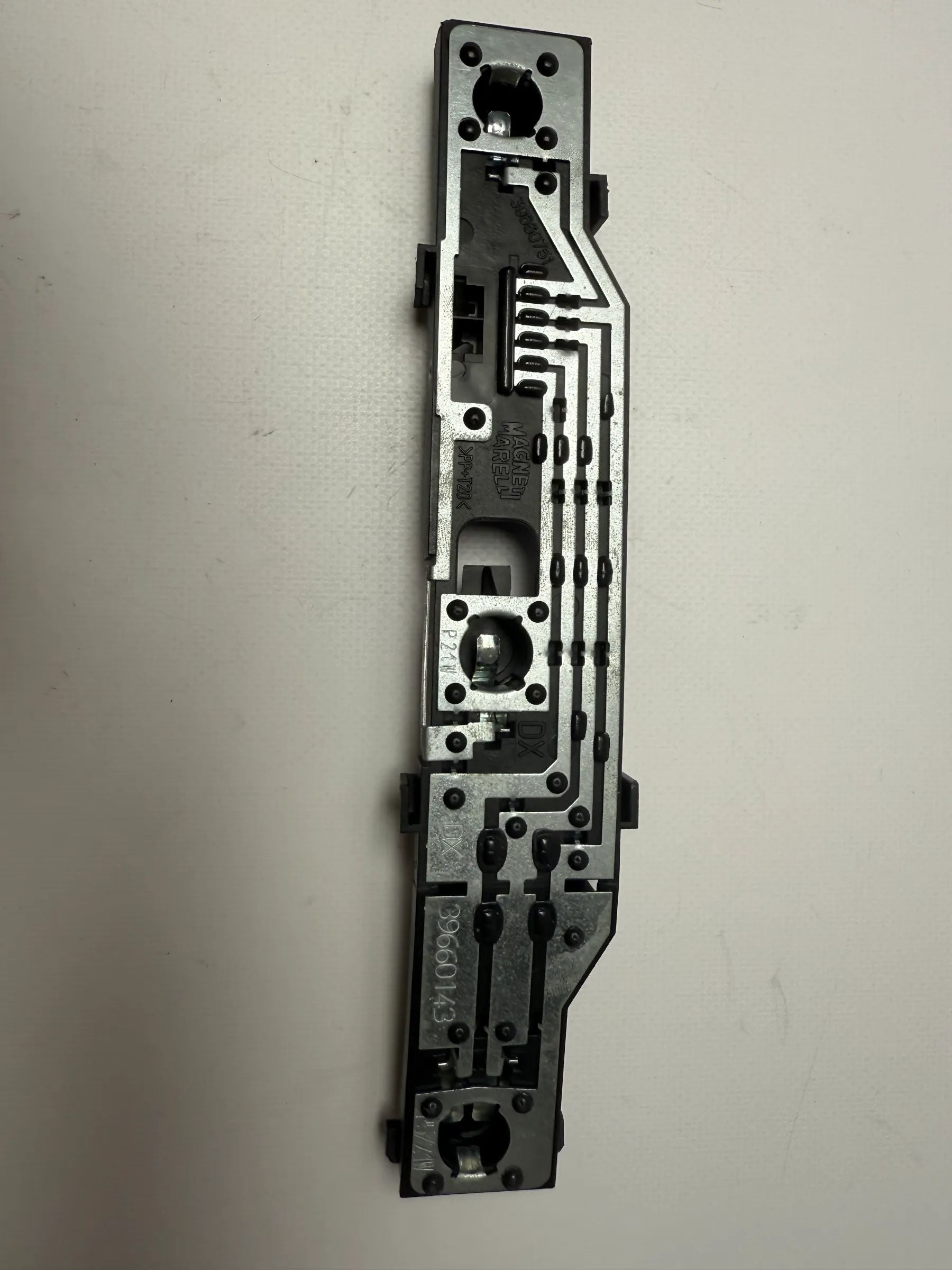 อะไหล่แท้ FIAT Seicento 187 โคมไฟท้ายขวา หมายเลข 39660143