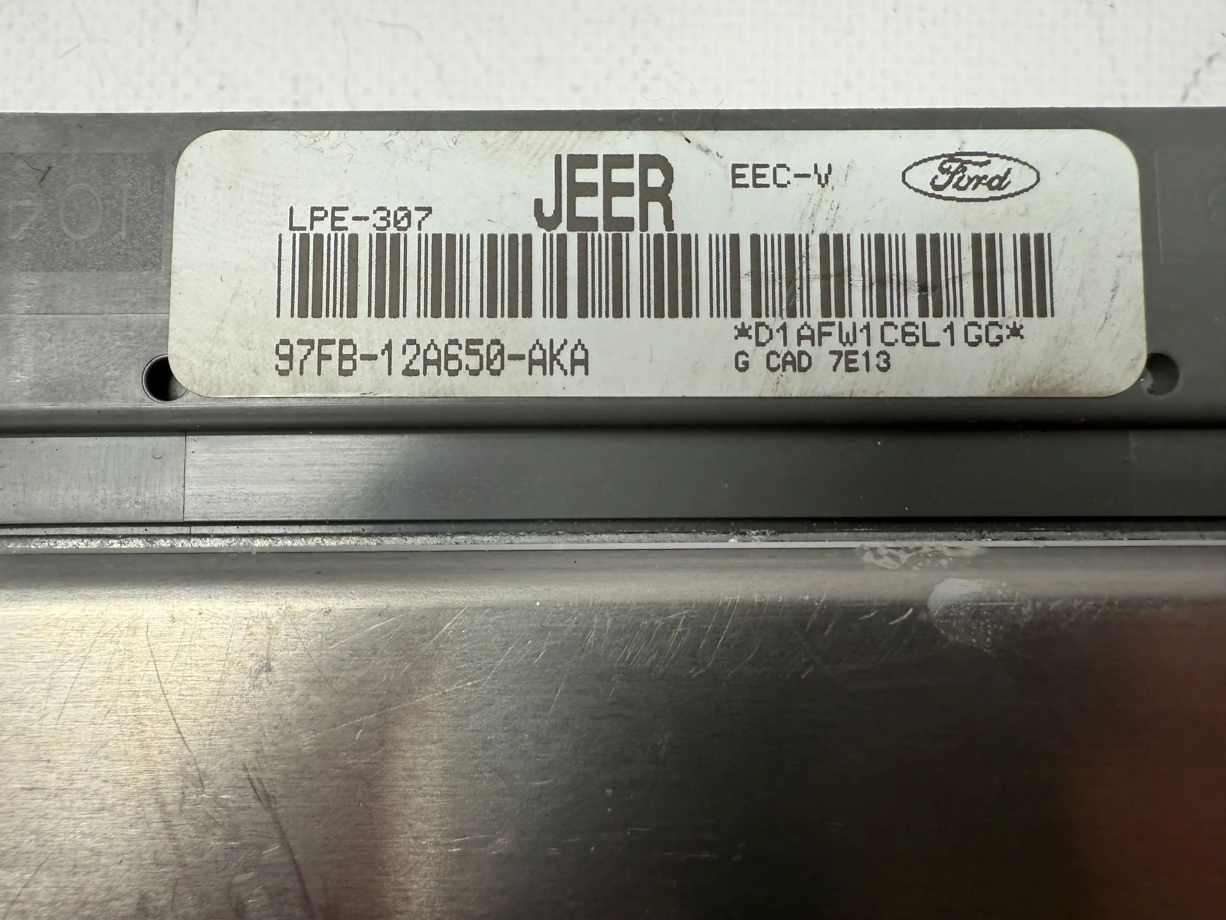 Original Ford Fiesta 1.3 Engine Control Unit 97FB-12A650-AKA 
