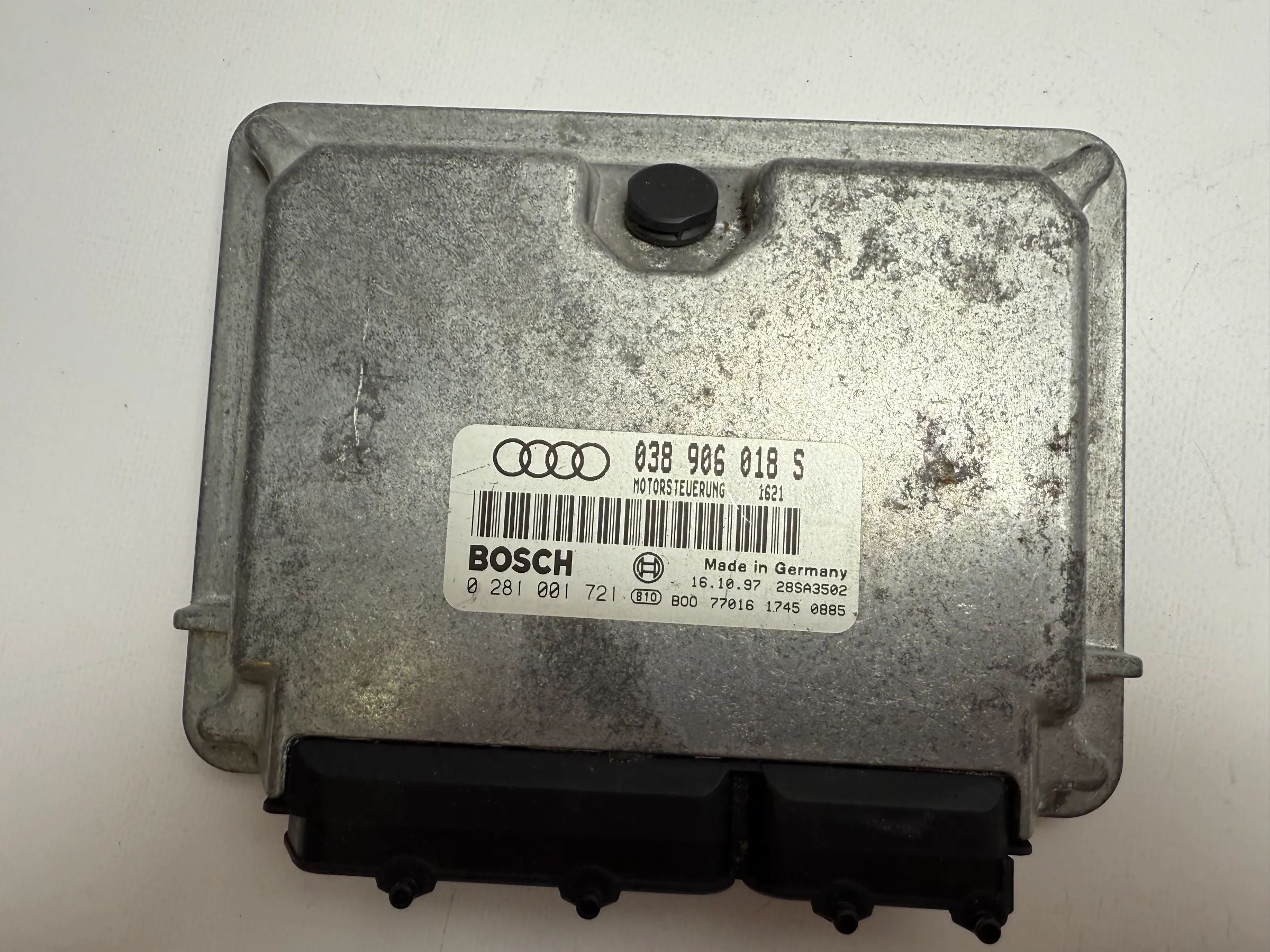 Original AUDI A4 B5 1.9 TDI Engine Control Unit ECU 038906018S / 0281001721 