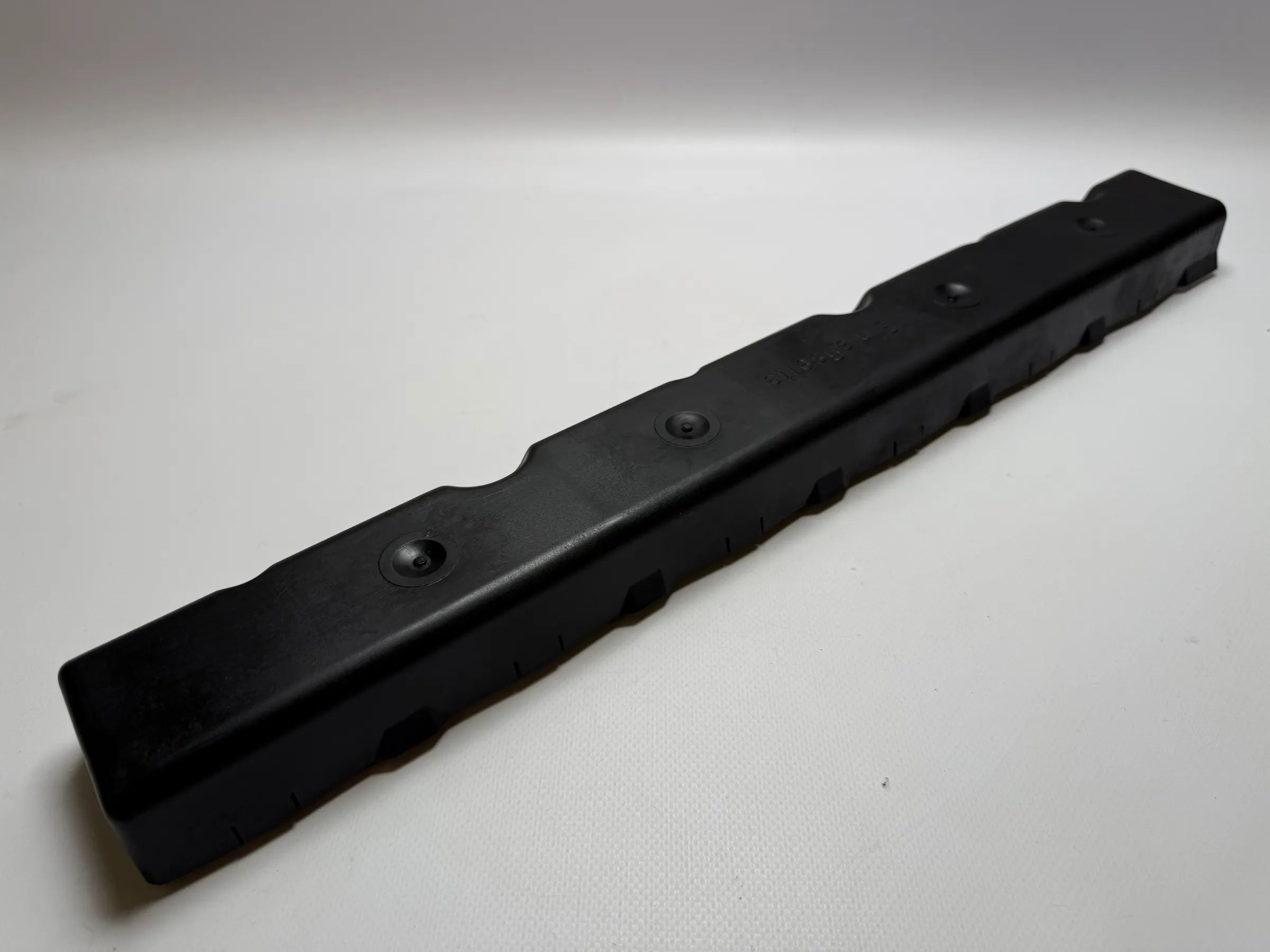 Оригинальная крышка клапанов BMW 3 E36 1995 бензин 110 кВт 1720594 BEW4243