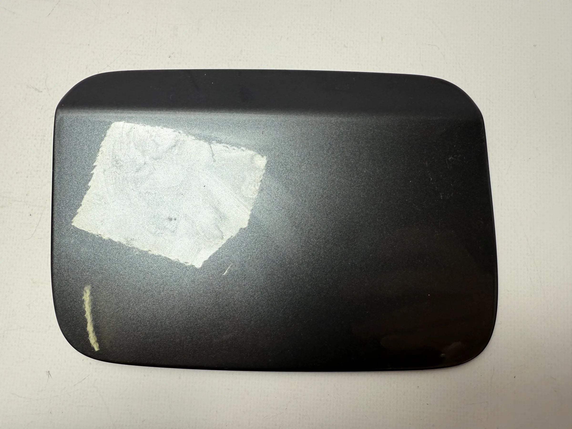 Оригинальная крышка бензобака BMW 3 серии E90 E91 серая 7060692