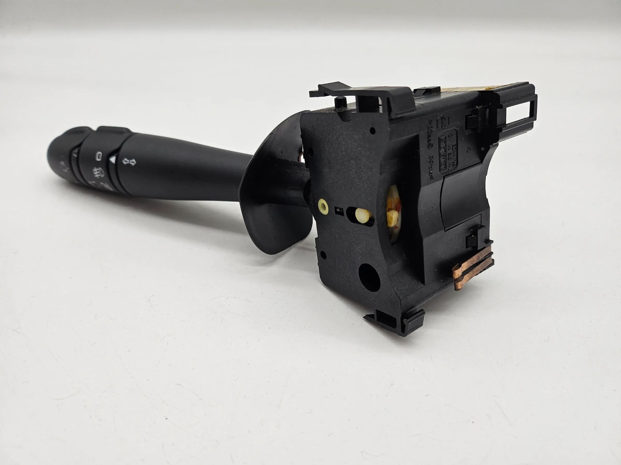 Interruptor de Sinalização Original Renault Laguna Grandtour L 8200002461 - Auto-veritas