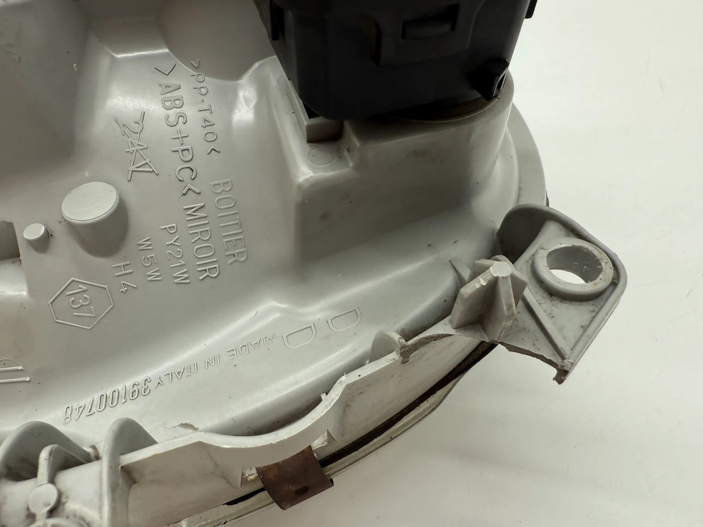 Original Renault Twingo 1 C06 Headlight Right 7700.419306 / 39100.999-E 