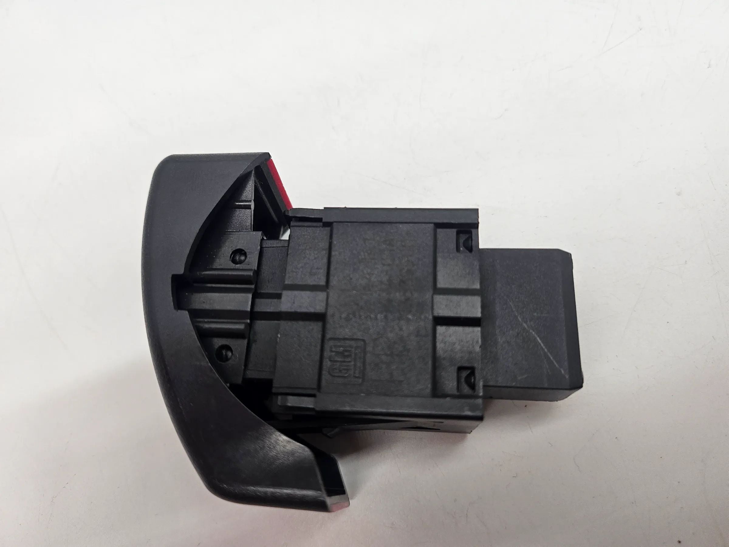 Original OPEL CORSA C (F08, F68) 1,2 Saklar Lampu Darurat 9164141