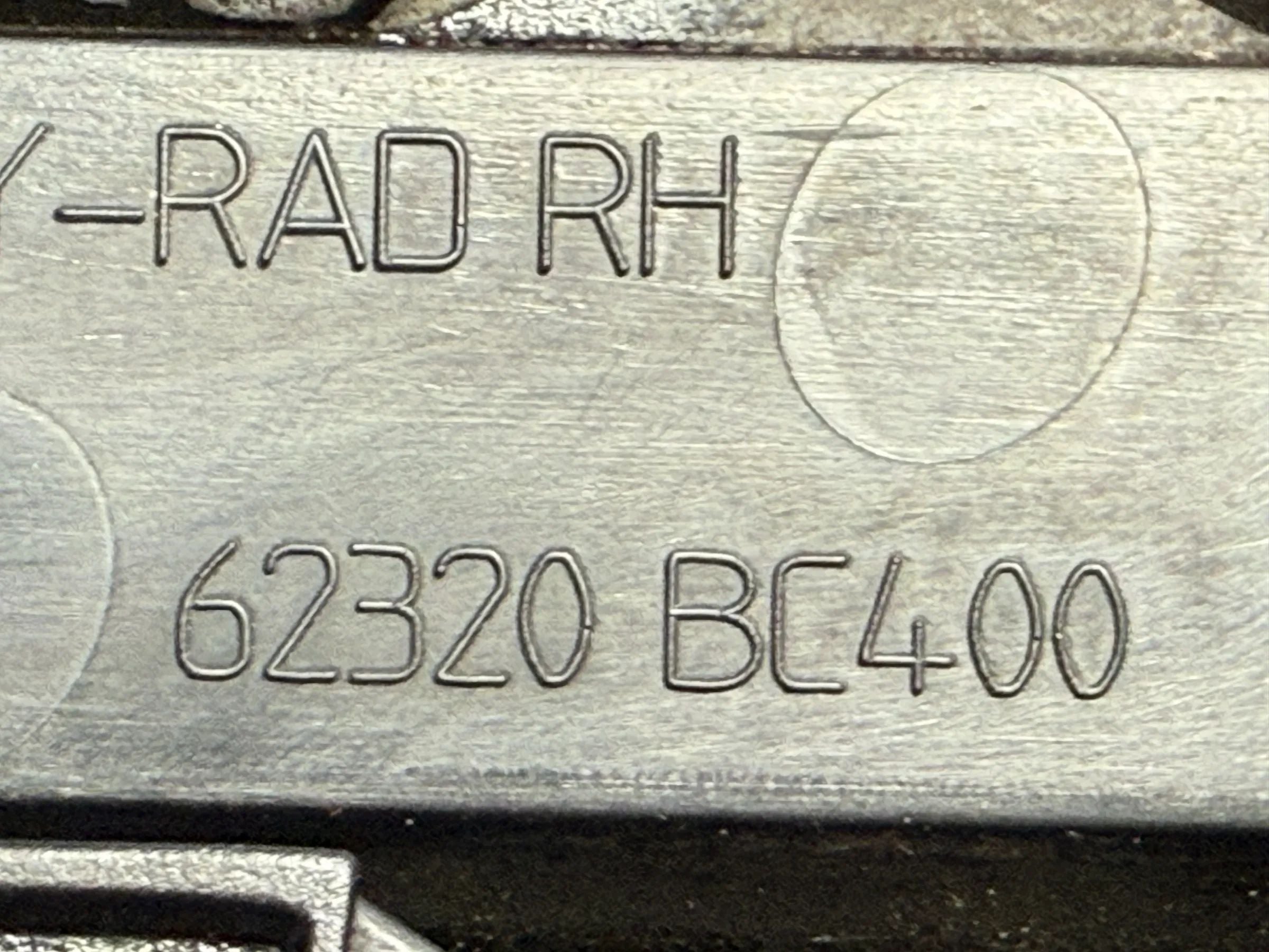 Rejilla Original de Radiador y Aire para NISSAN MICRA III 62320 BC400